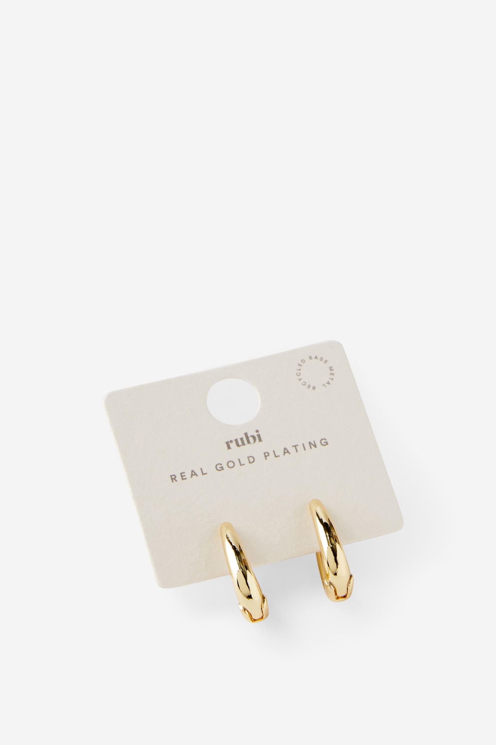 Mid Hoop Earring Product Image