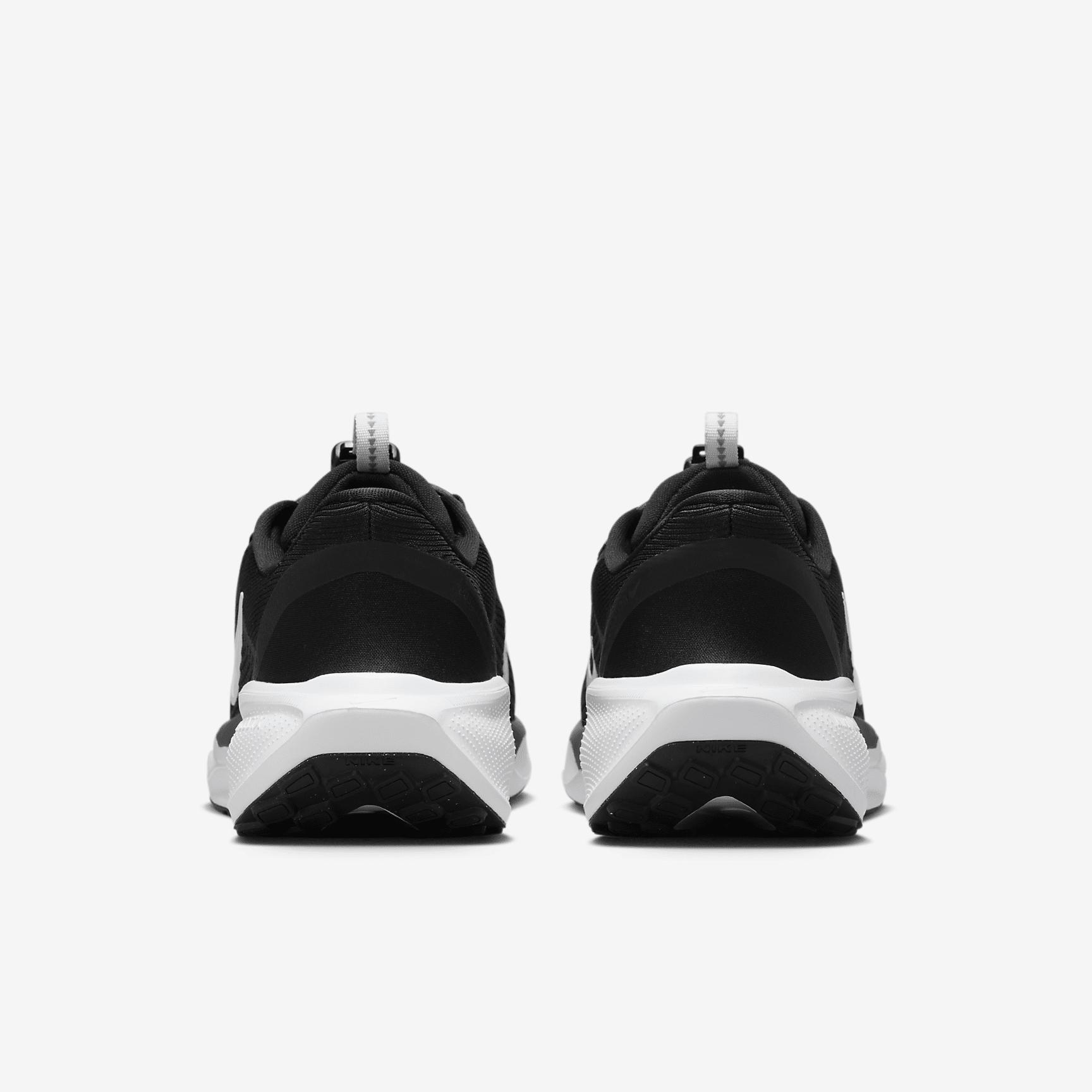 Nike Womens Pegasus EasyOn Road Running Shoes | FQ7844-400 Product Image