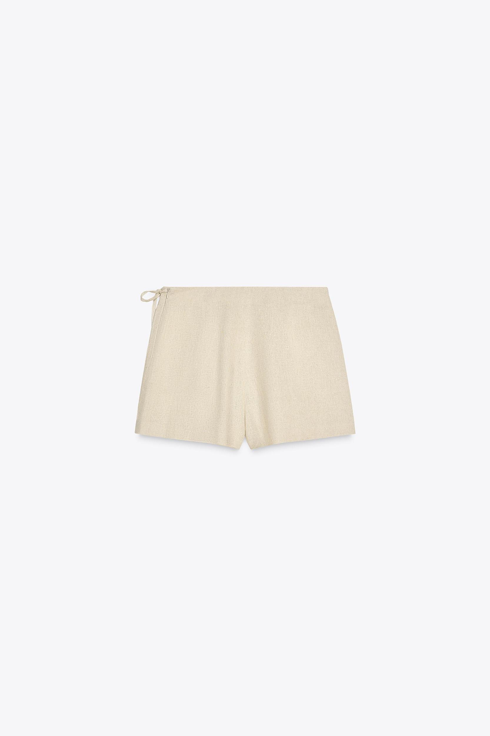 BEADED LINEN BLEND SHORTS Product Image