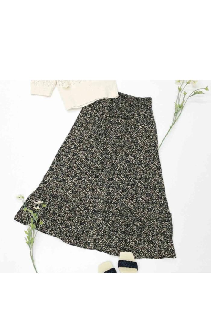 Front Slit Skirt Product Image
