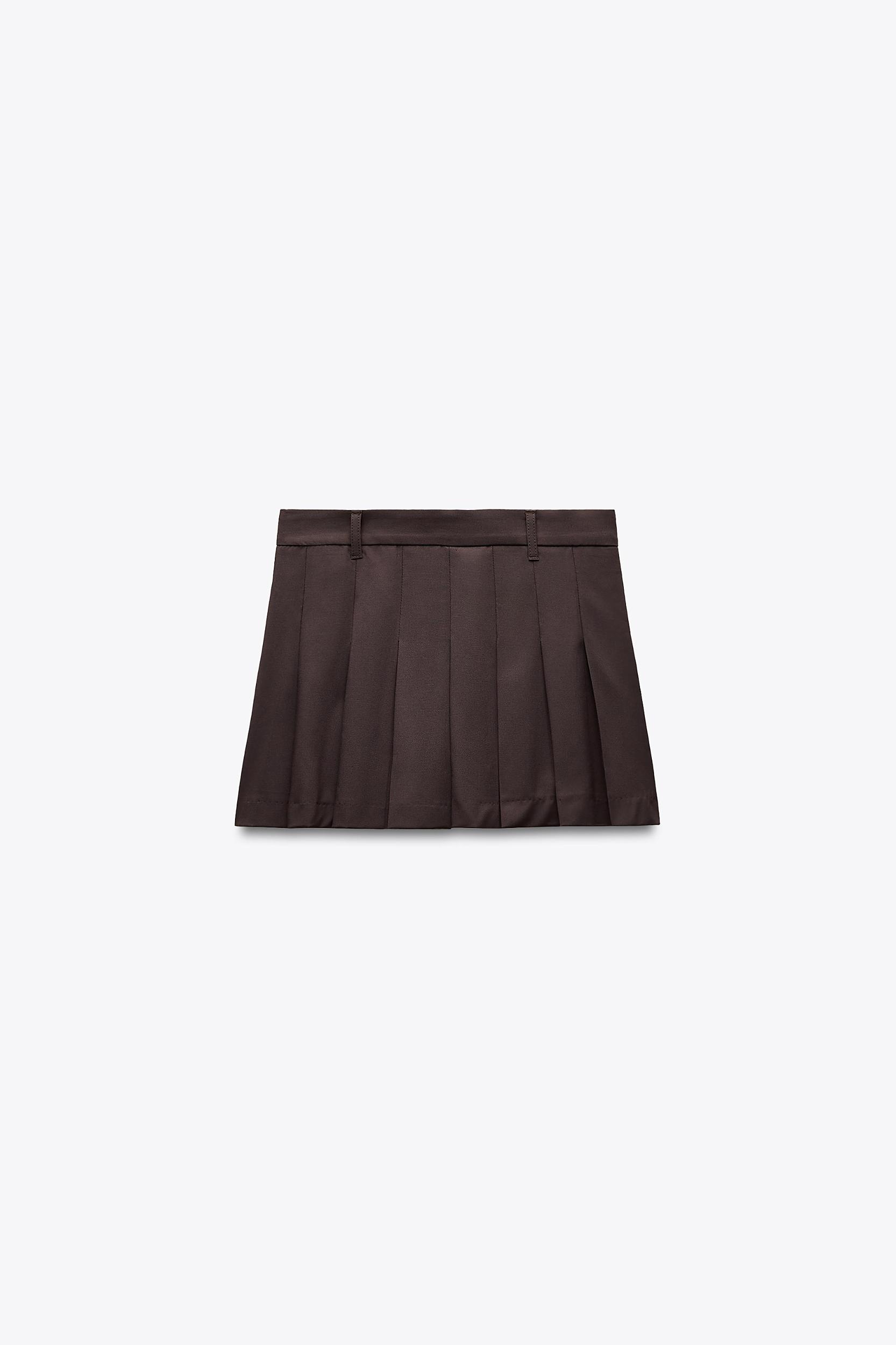PLEATED SKORT Product Image