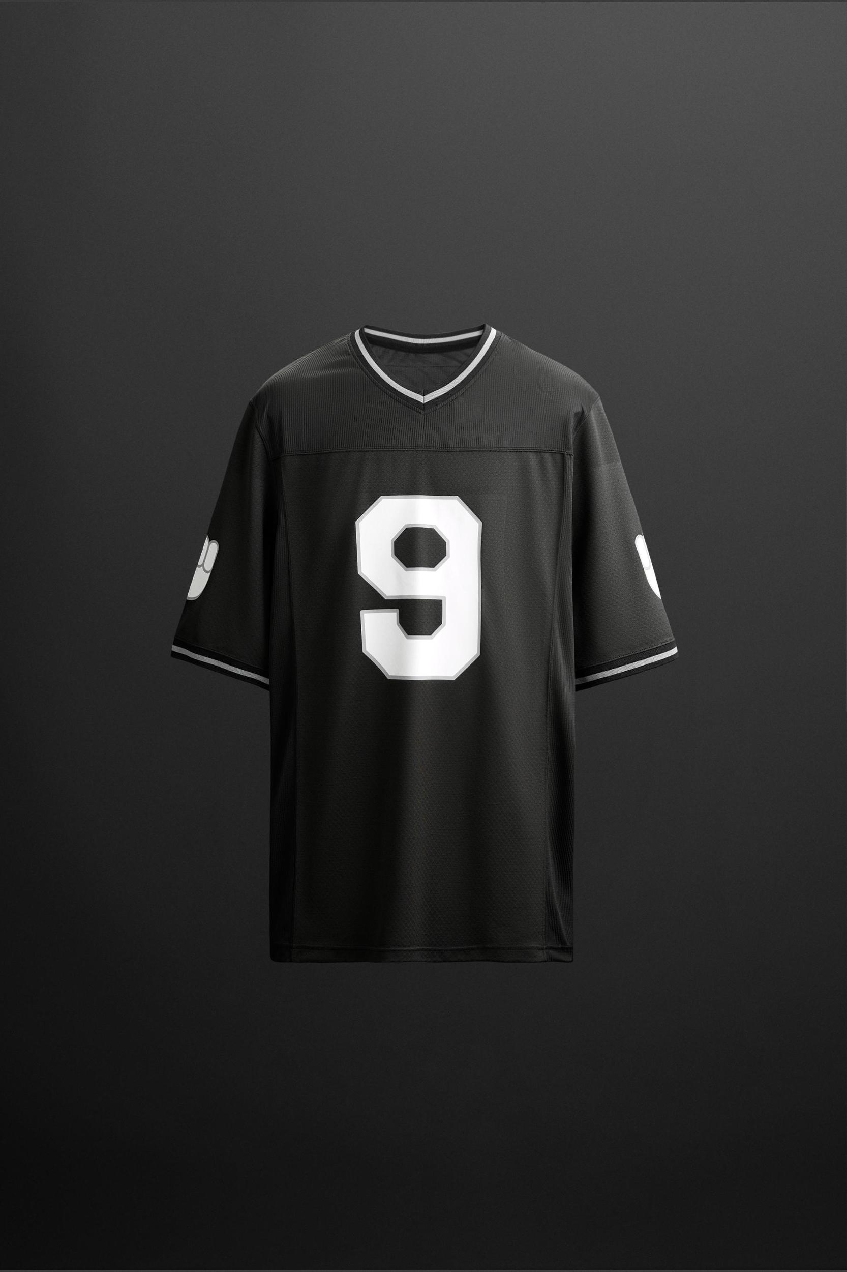 FOOTBALL JERSEY Product Image