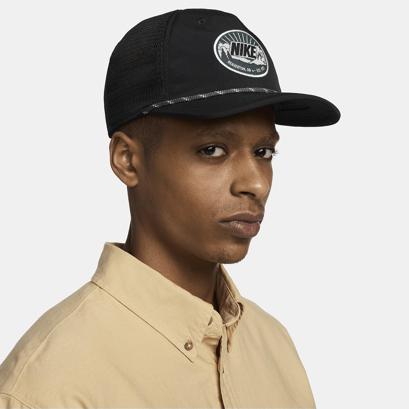Nike Rise Structured Curved Bill Cap Product Image