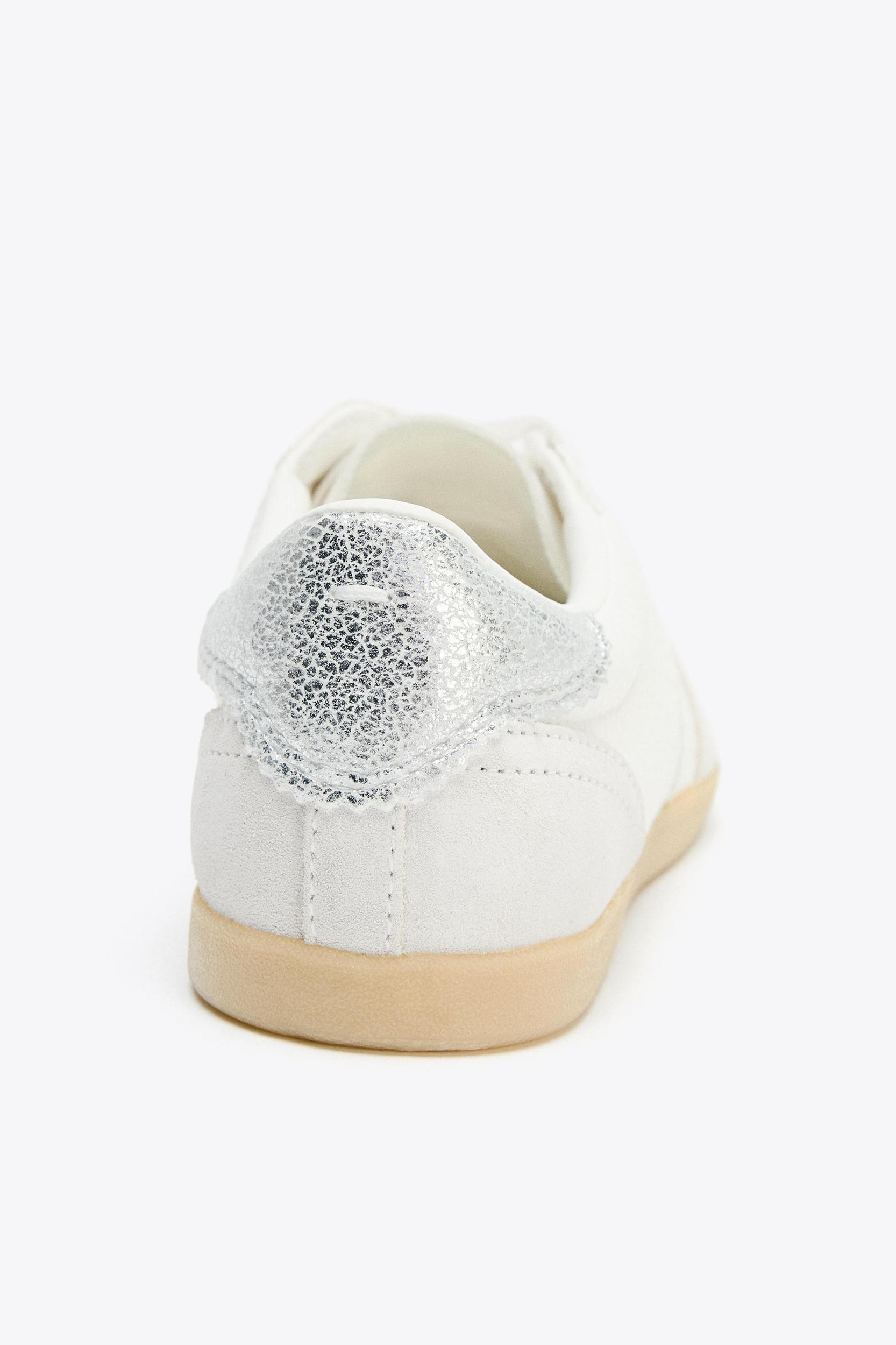 ATHLETIC SHOES Product Image