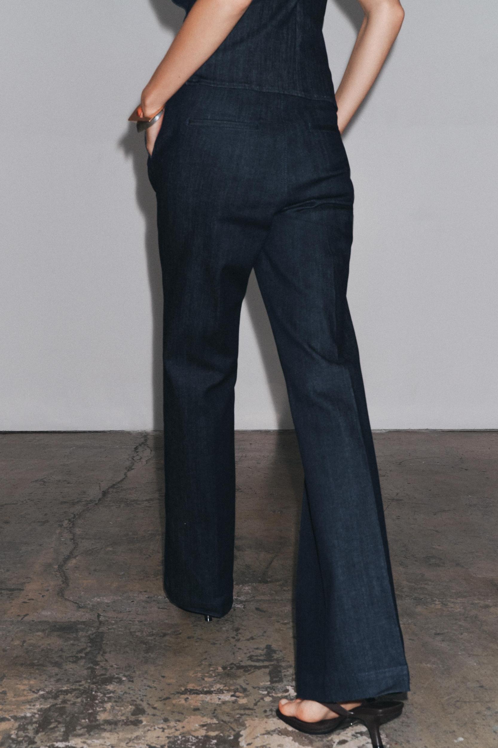 ZW COLLECTION FLARE MID-RISE JEANS Product Image