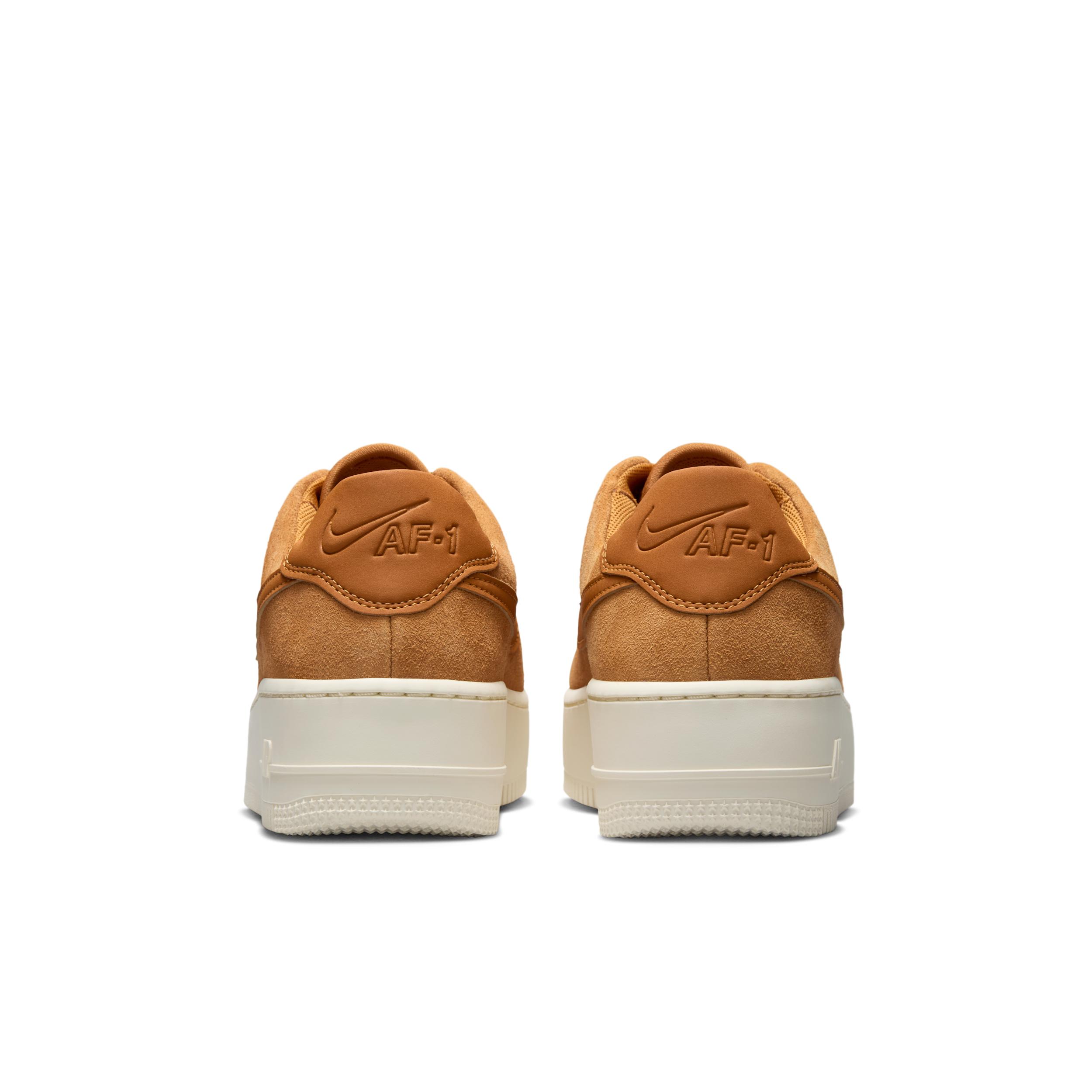 Nike Womens Air Force 1 Sage Low Shoes | AR5339-701 Product Image