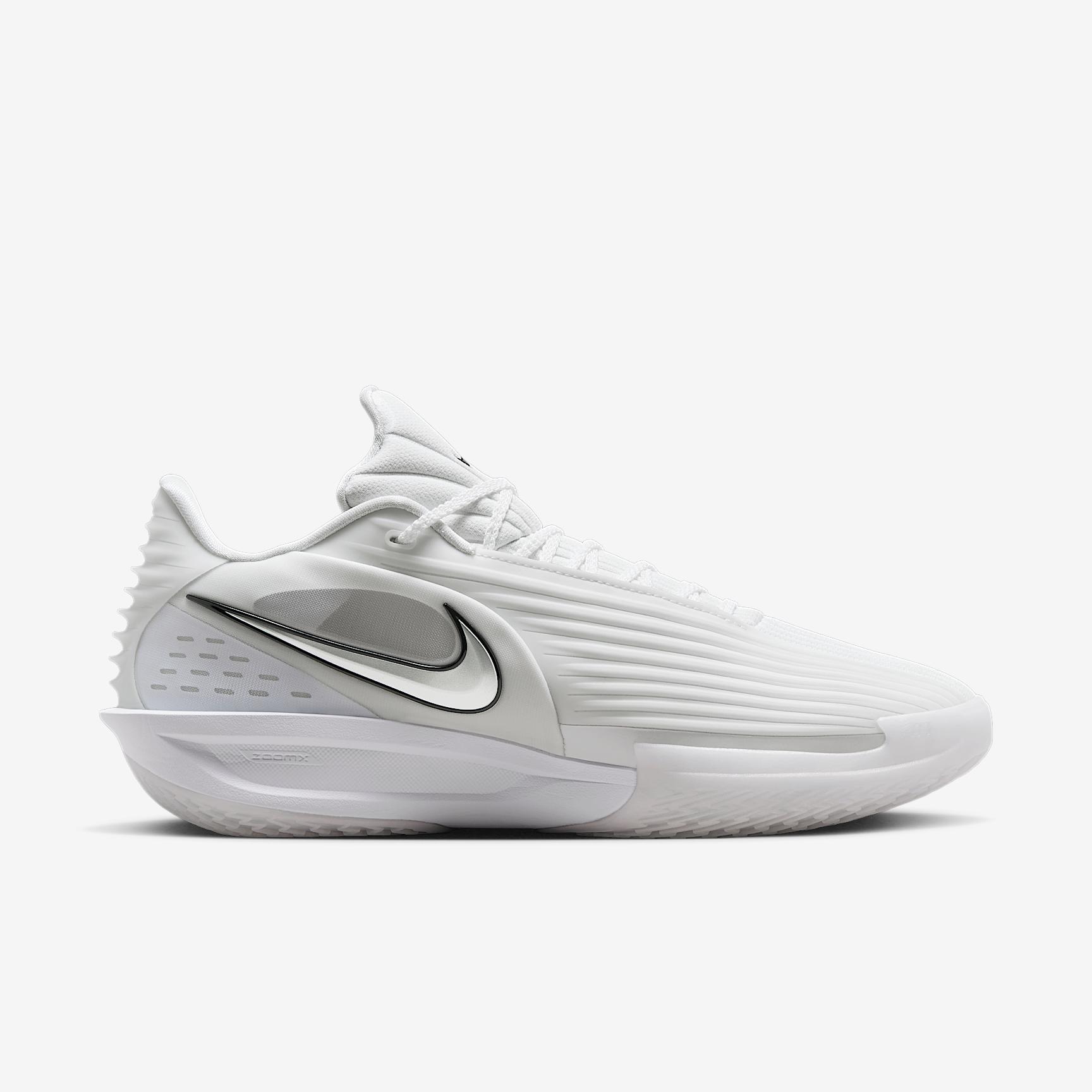 Nike Men's G.T. Cut 3 Turbo Basketball Shoes Product Image