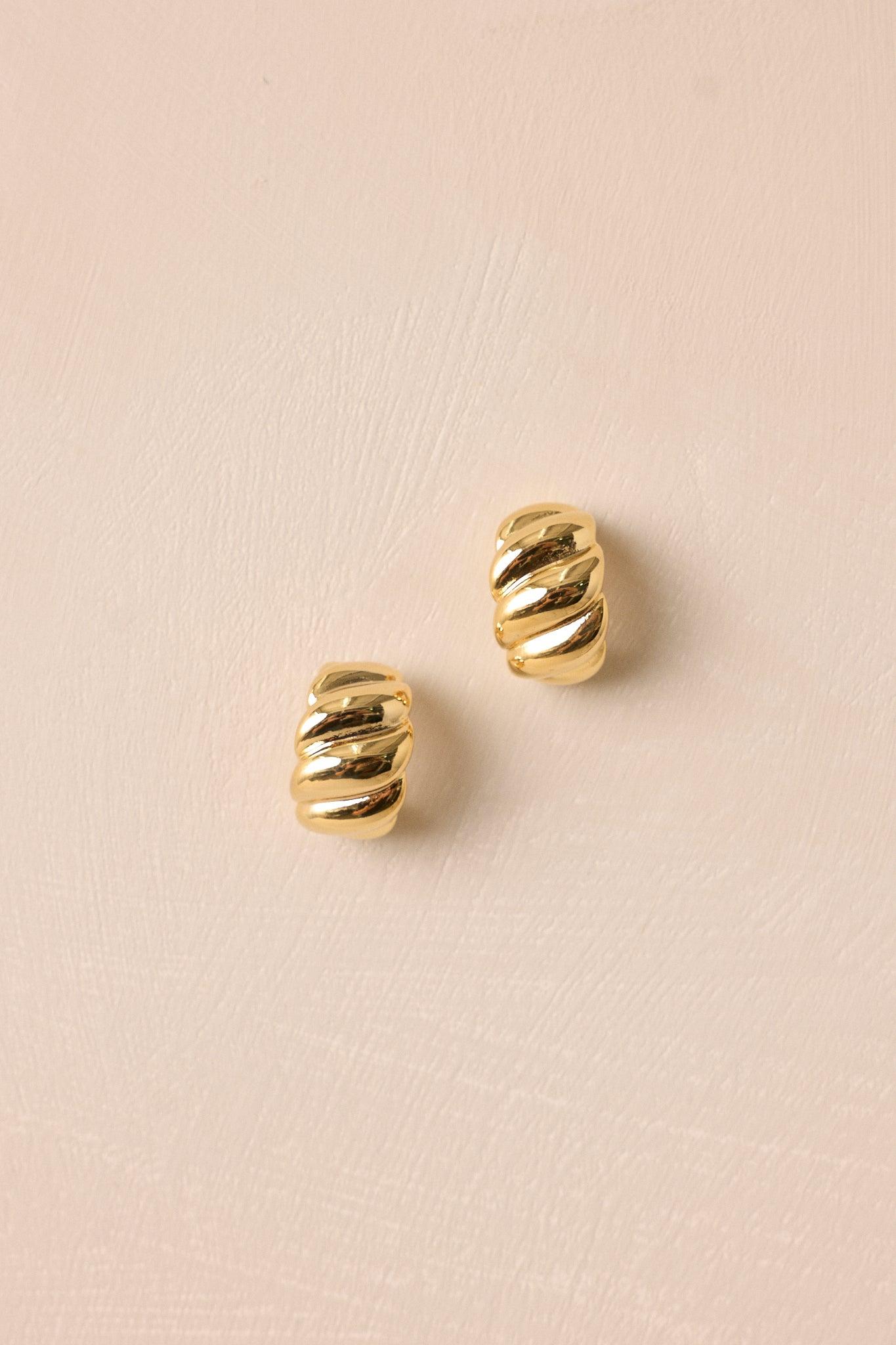 I Will Be Back Gold Twist Hoop Earrings Product Image
