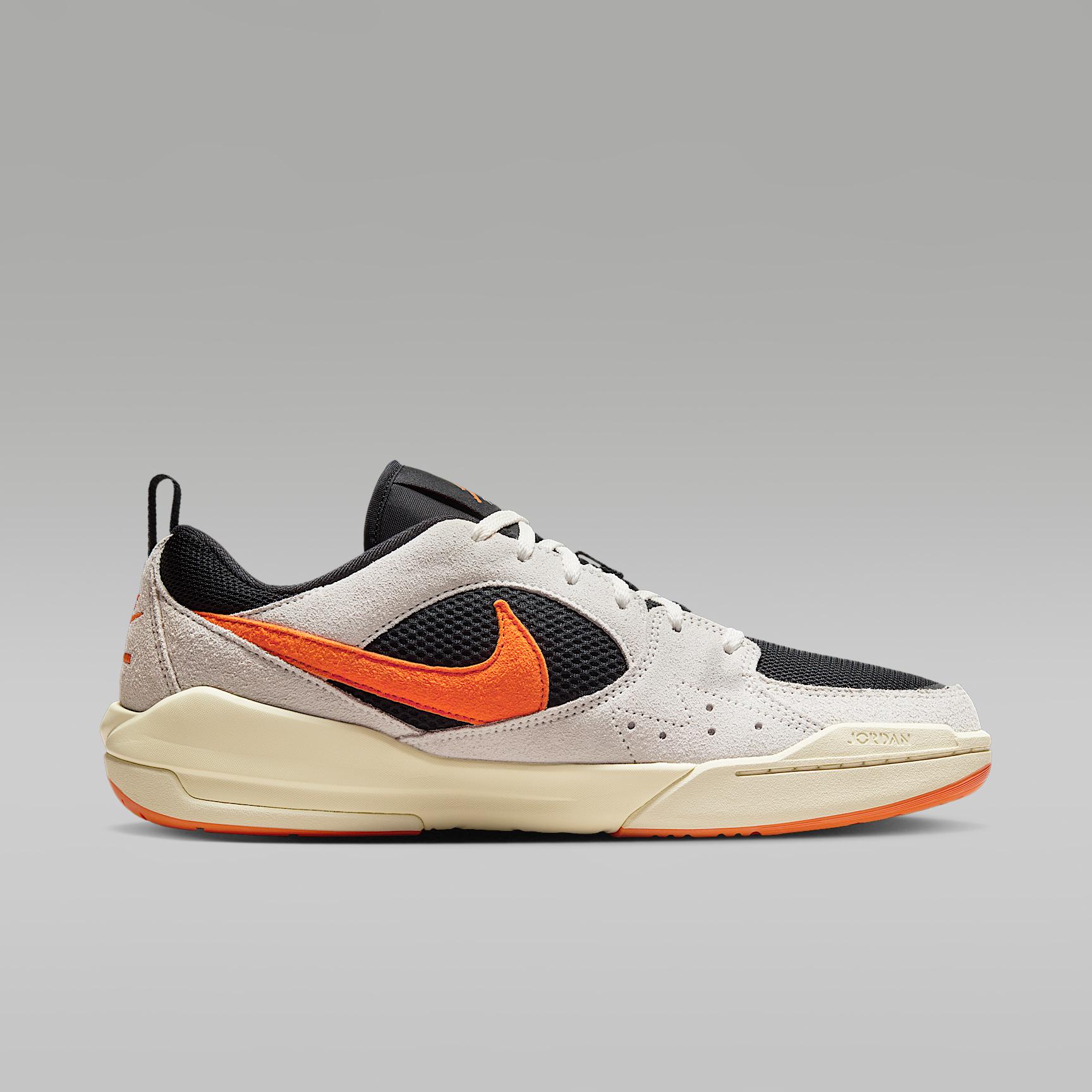 Men's Jordan CMFT Era Shoes Product Image