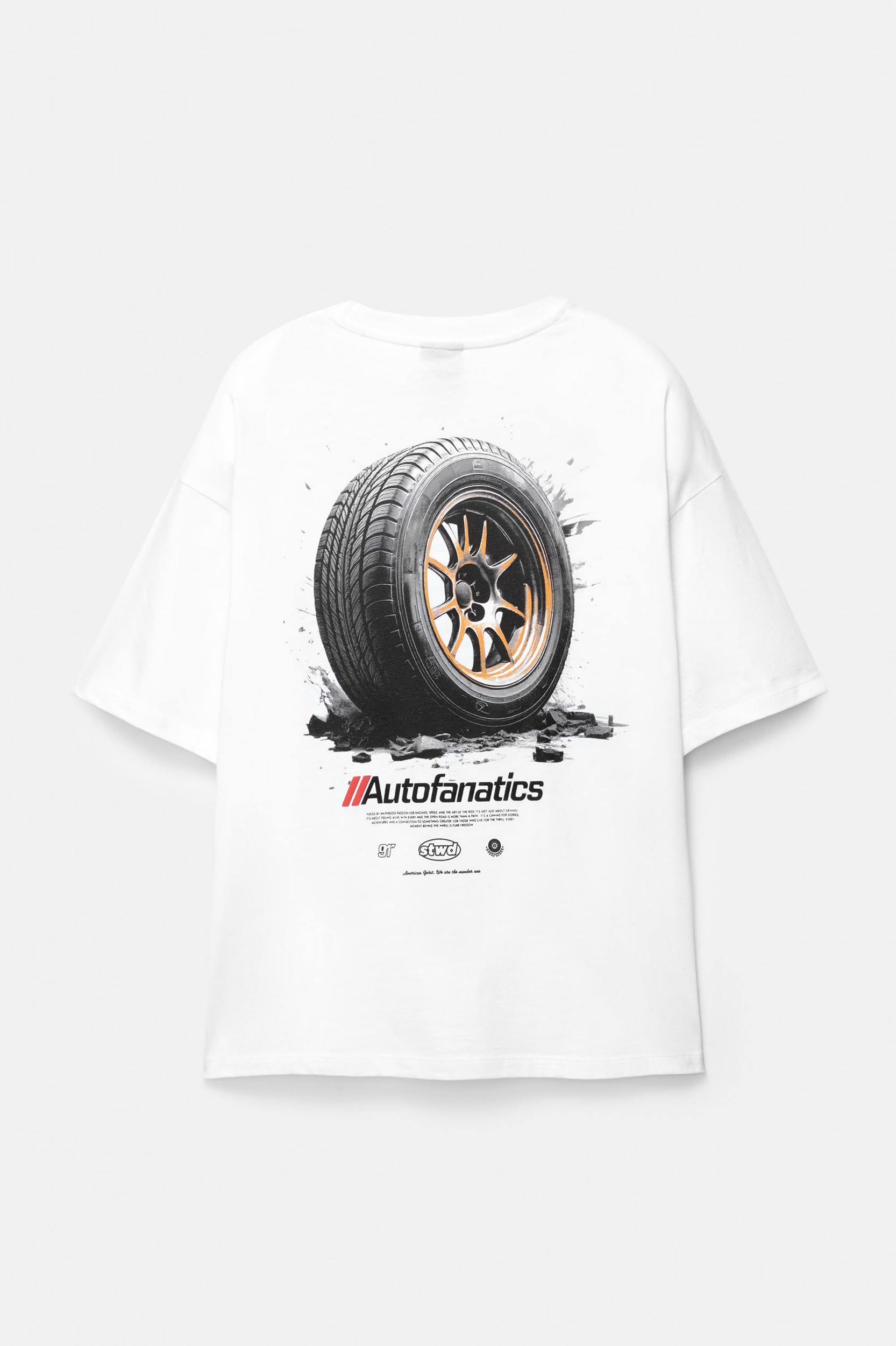 STWD rim T-shirt Product Image