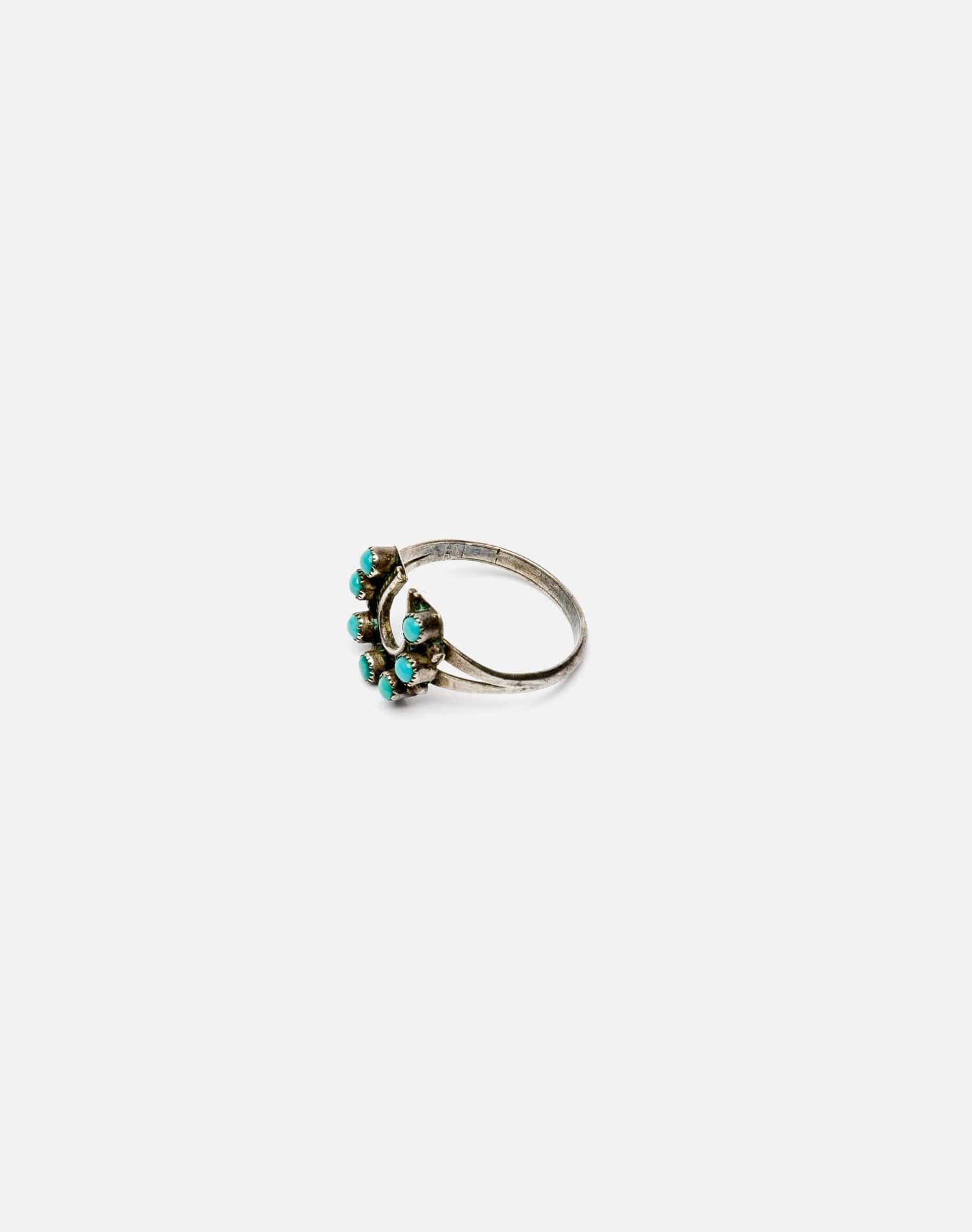 Gold Knot Twist Ring Product Image