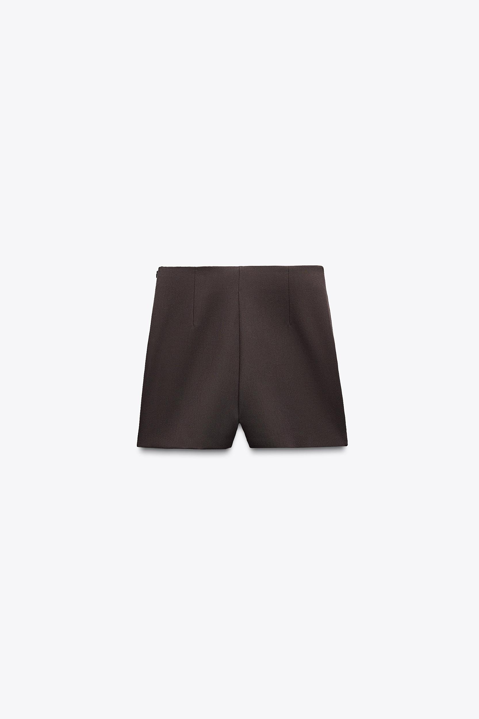 SLIT HEM SKORT Product Image