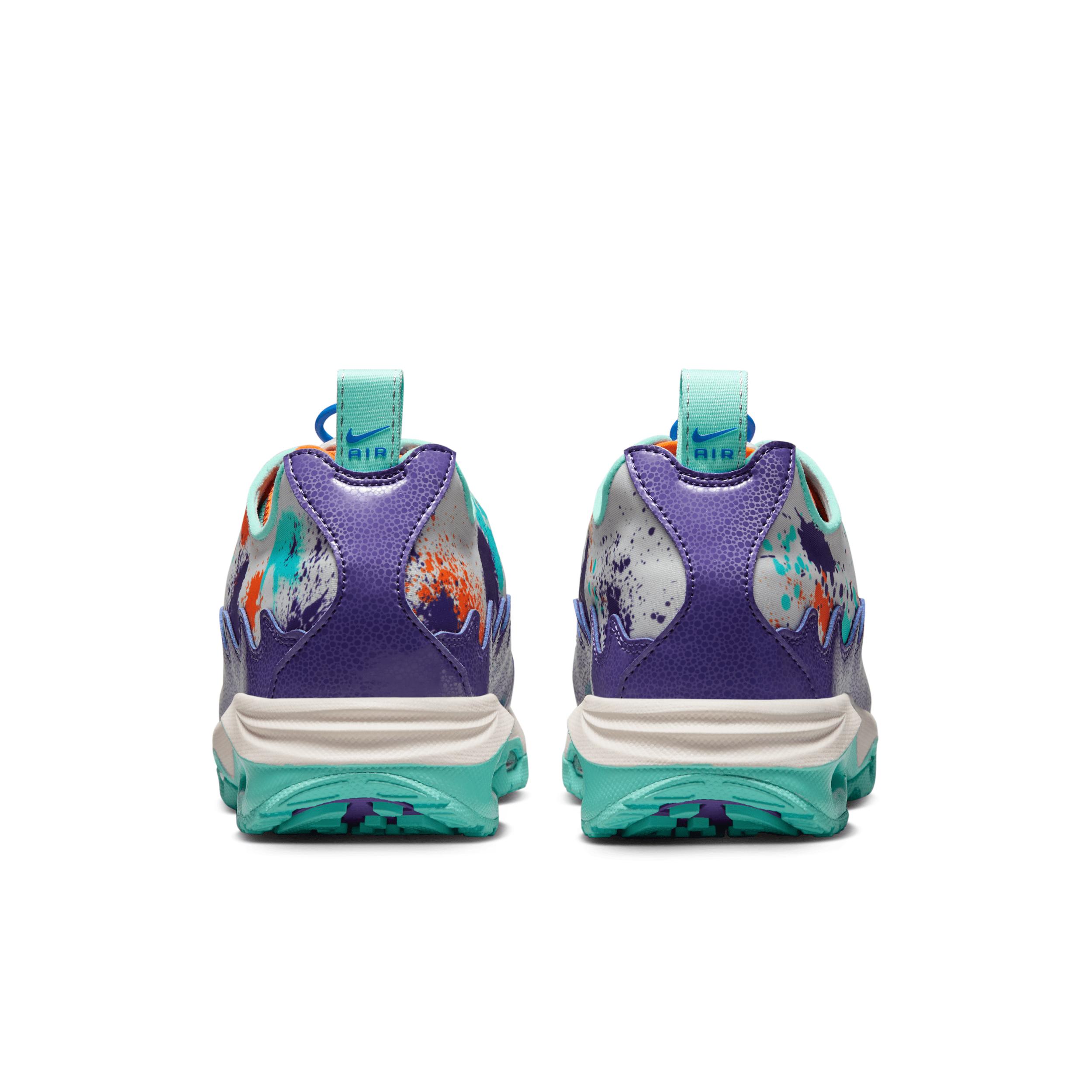 Nike Womens Air Max SNDR x Doernbecher Freestyle Quin Shoes | IB6068-920 Product Image