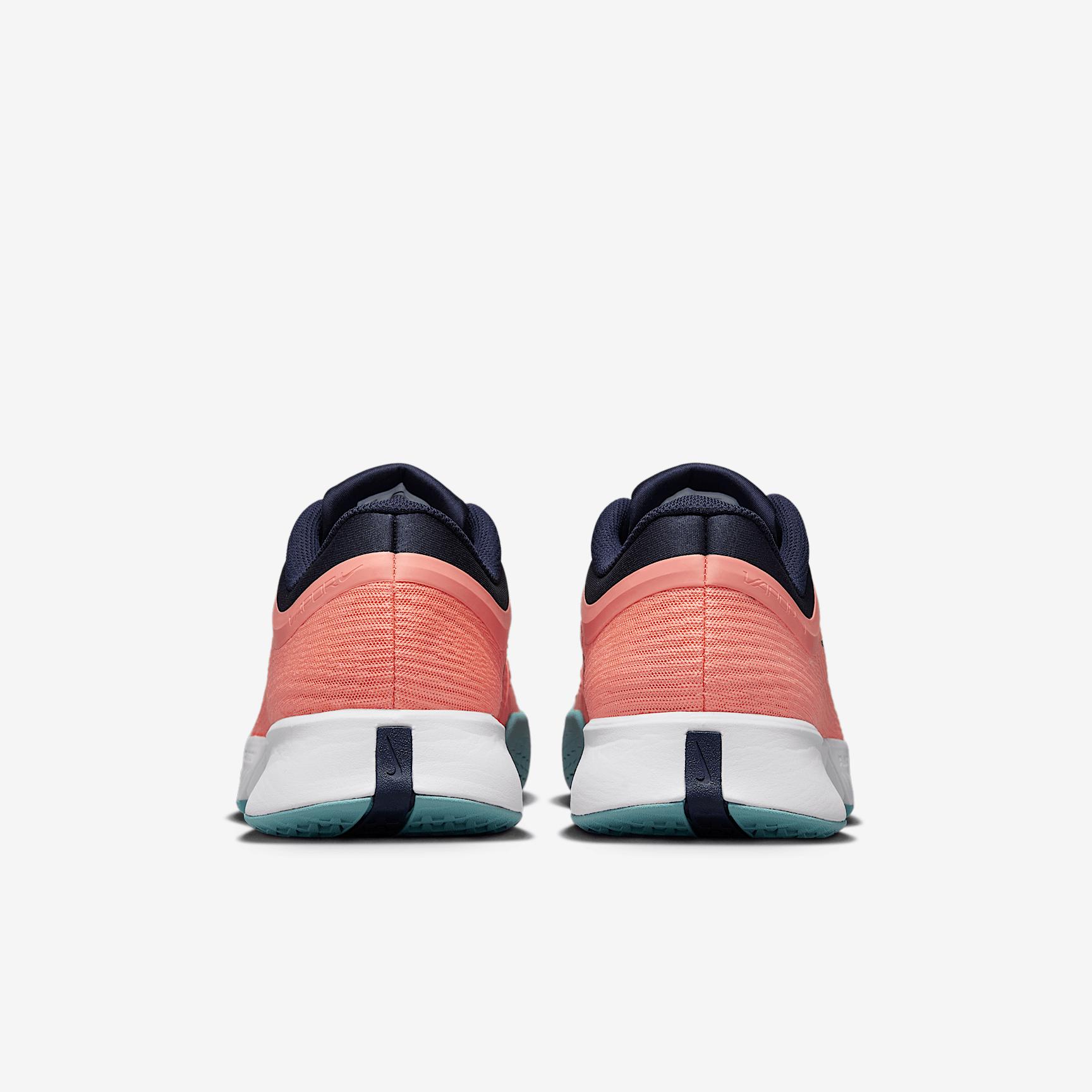 Nike Mens Vapor Pro 3 Hard Court Tennis Shoes | FZ2161-800 Product Image