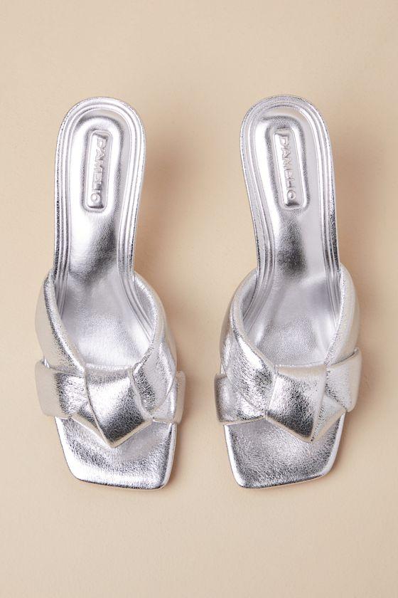 Leenoa Silver Metallic Knotted High Heel Slide Sandals Product Image