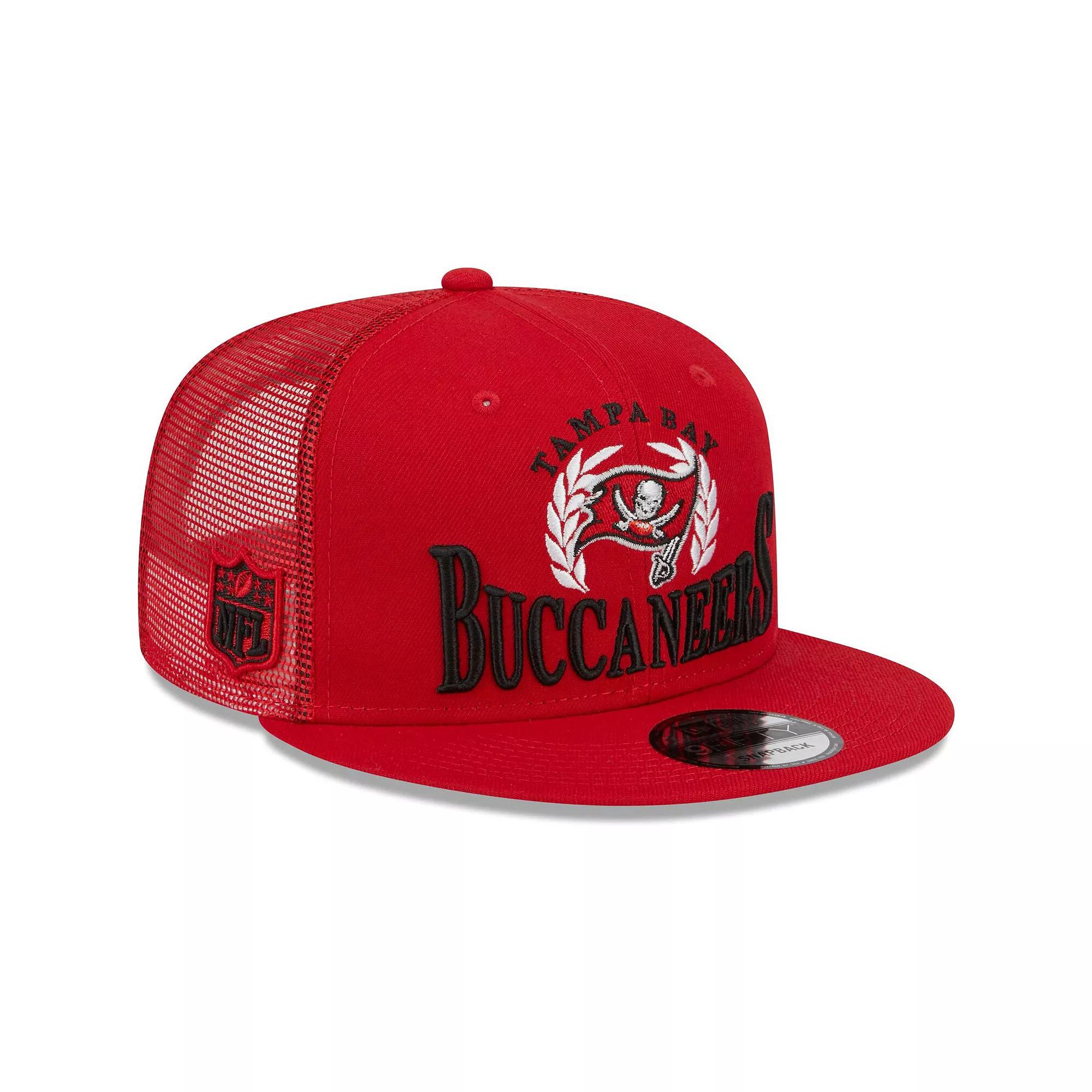 Men's New Era Red Tampa Bay Buccaneers Collegiate Trucker 9FIFTY Snapback Hat Product Image