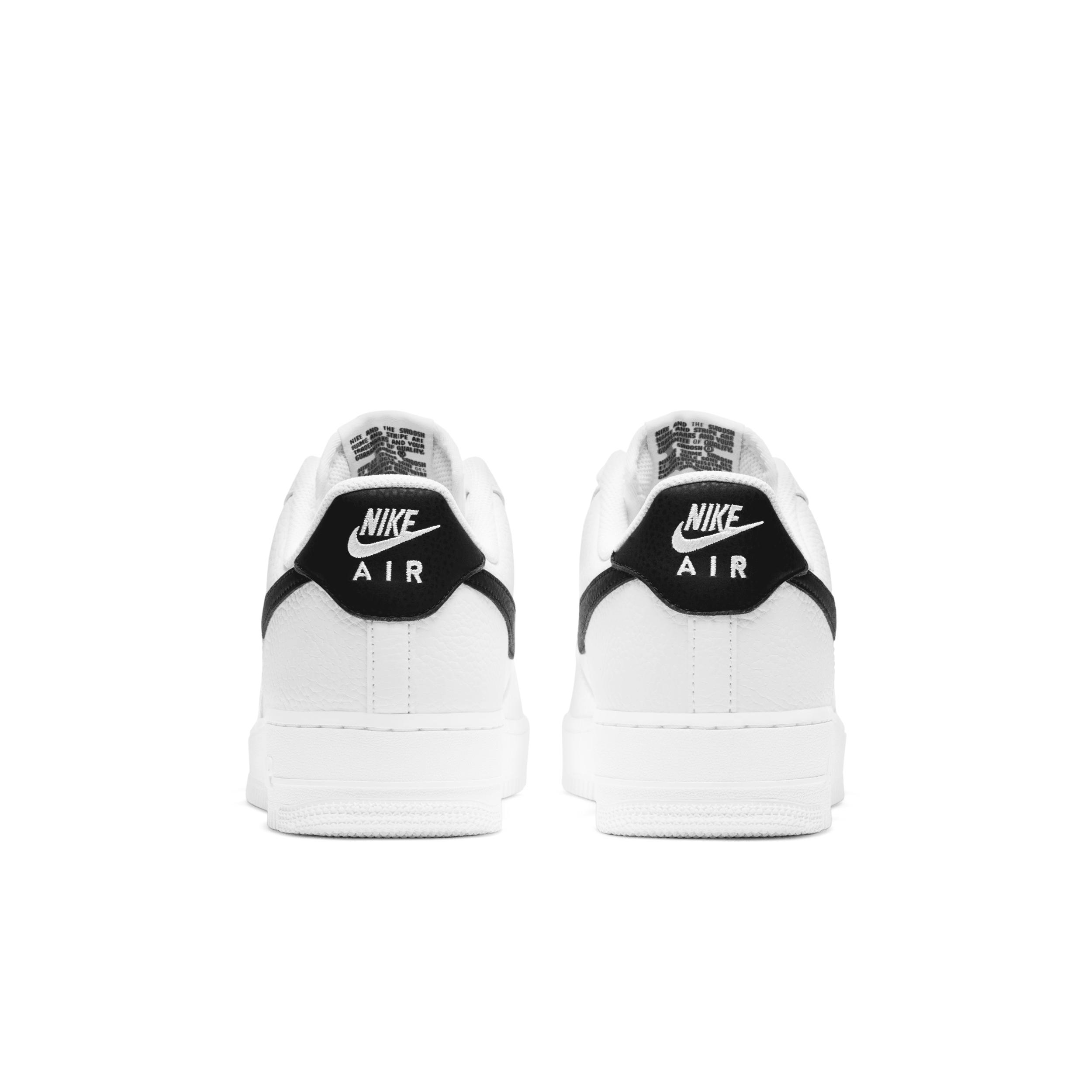 Nike Mens Air Force 1 07 Shoes | CT2302-100 Product Image