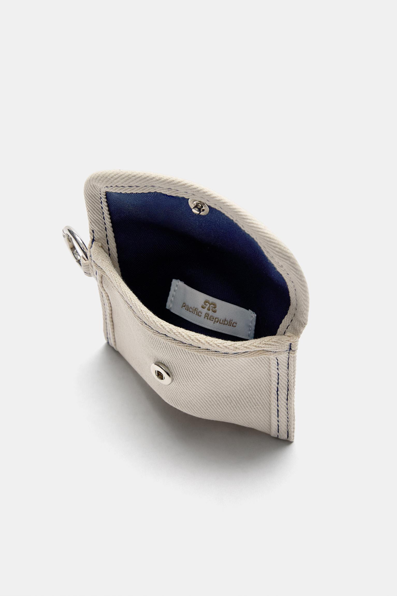 Canvas wallet with flap Product Image