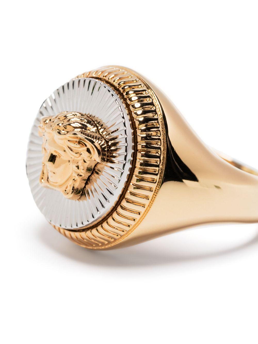 Medusa Biggie ring Product Image