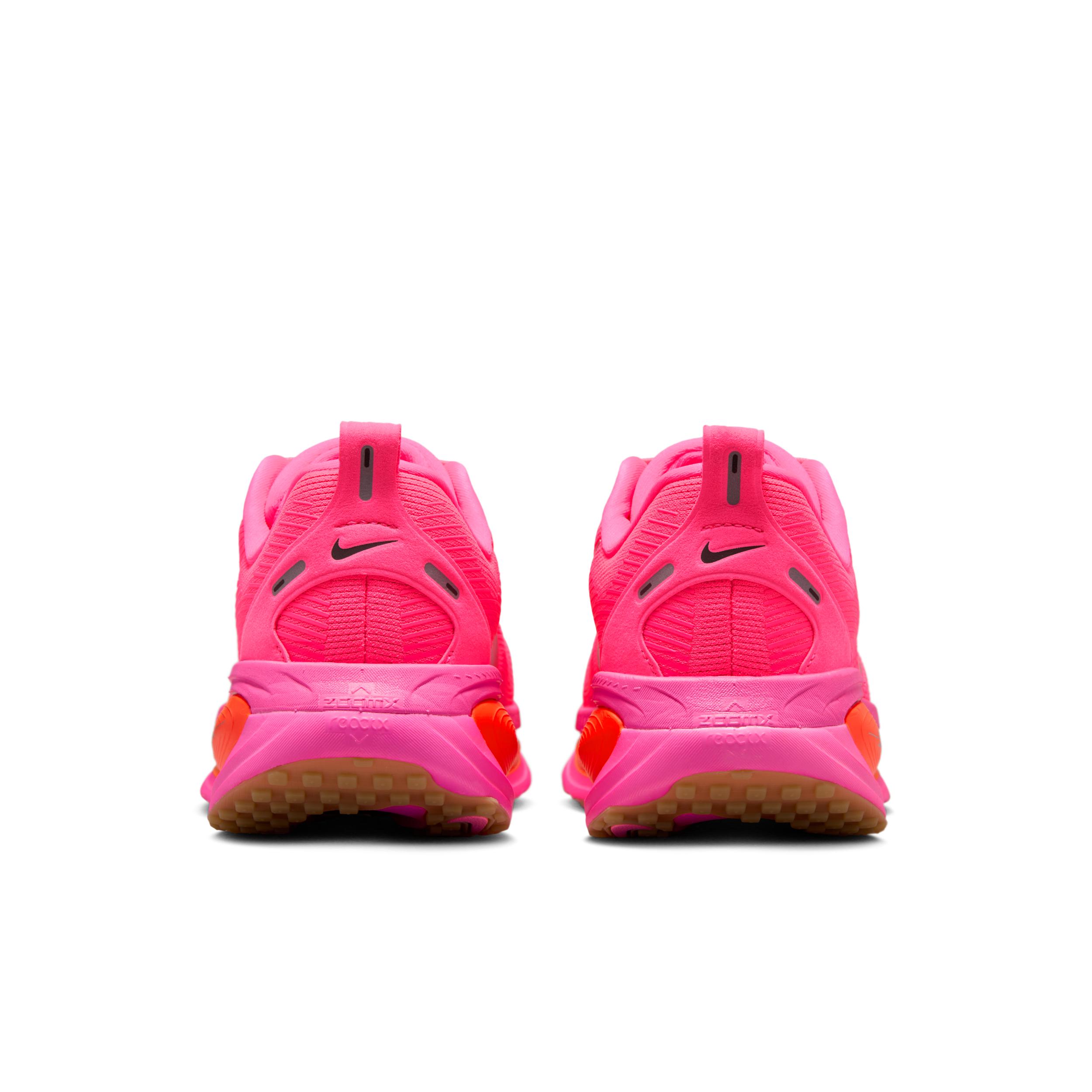 Nike Women's Vomero 18 Road Running Shoes Product Image