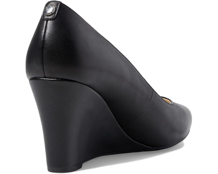 Arlene Pump Product Image