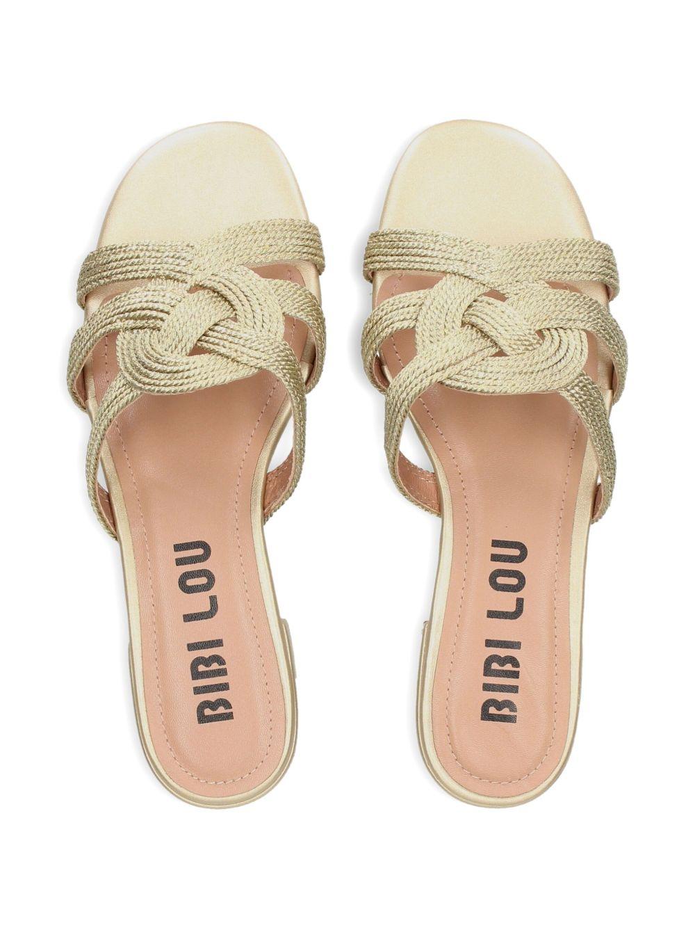 leather sandals Product Image