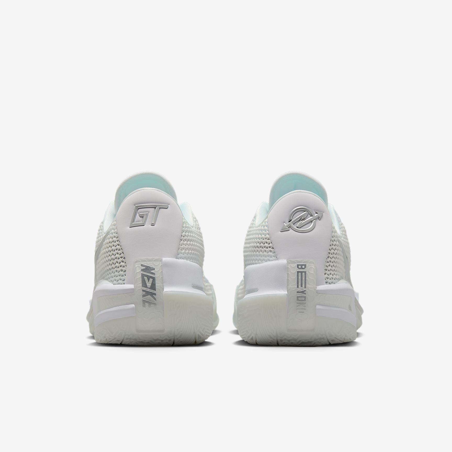 Nike Men's G.T. Cut Basketball Shoes Product Image