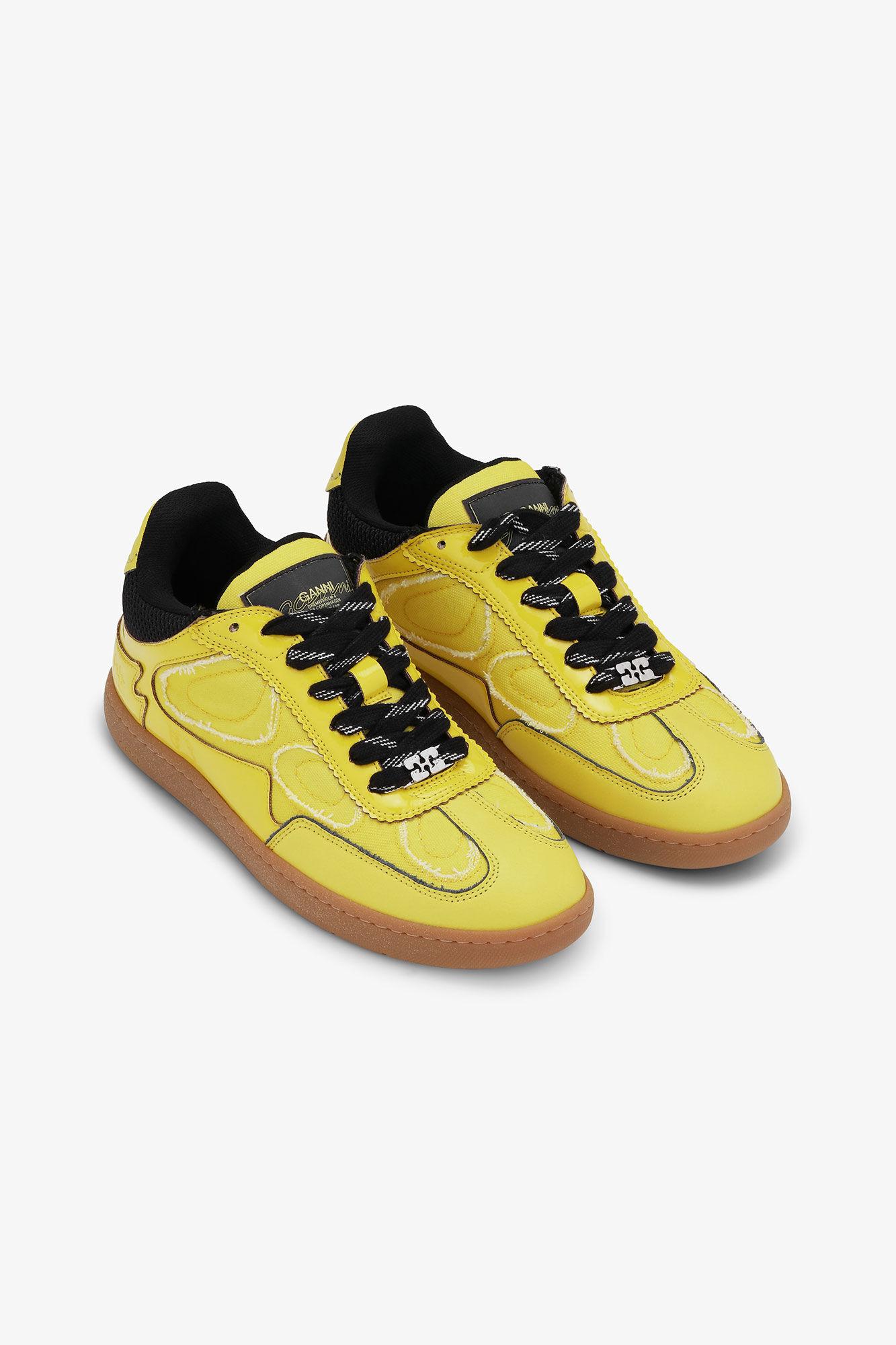 08 Sneakers Product Image