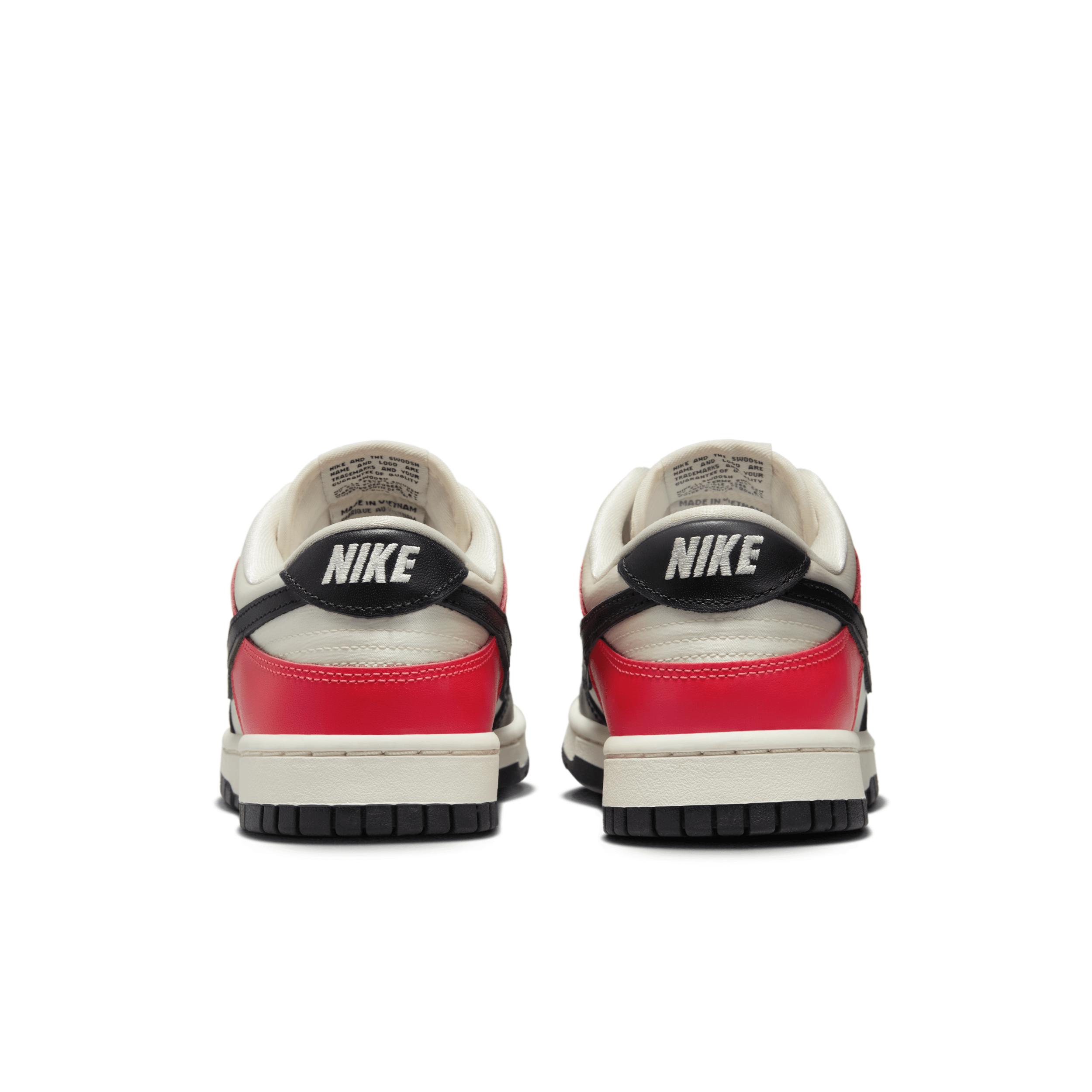 Nike Women's Dunk Low SE Shoes Product Image