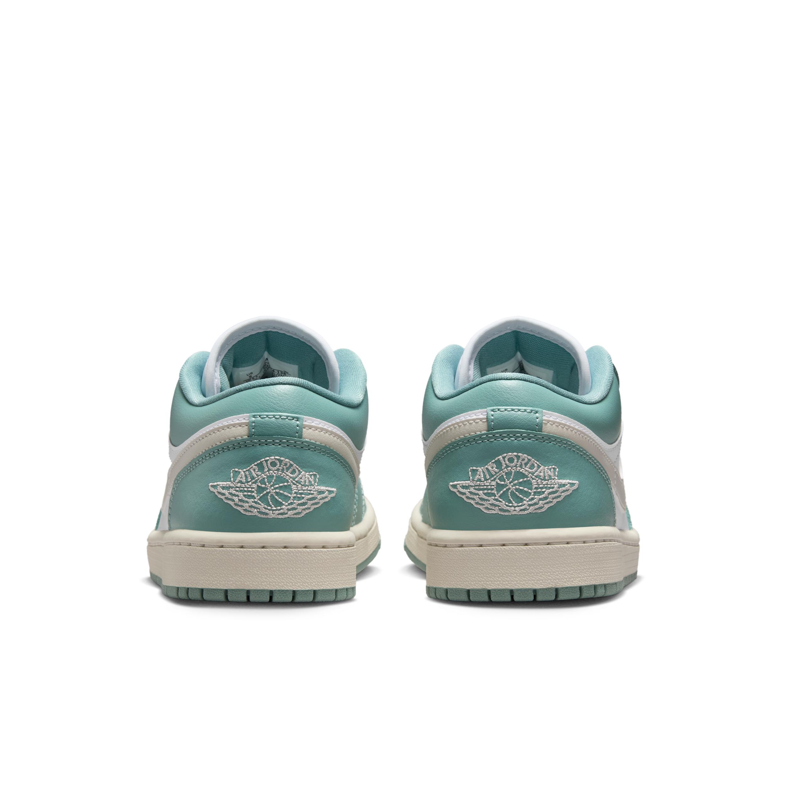 Womens Air Jordan 1 Low Shoes | DC0774-138 Product Image