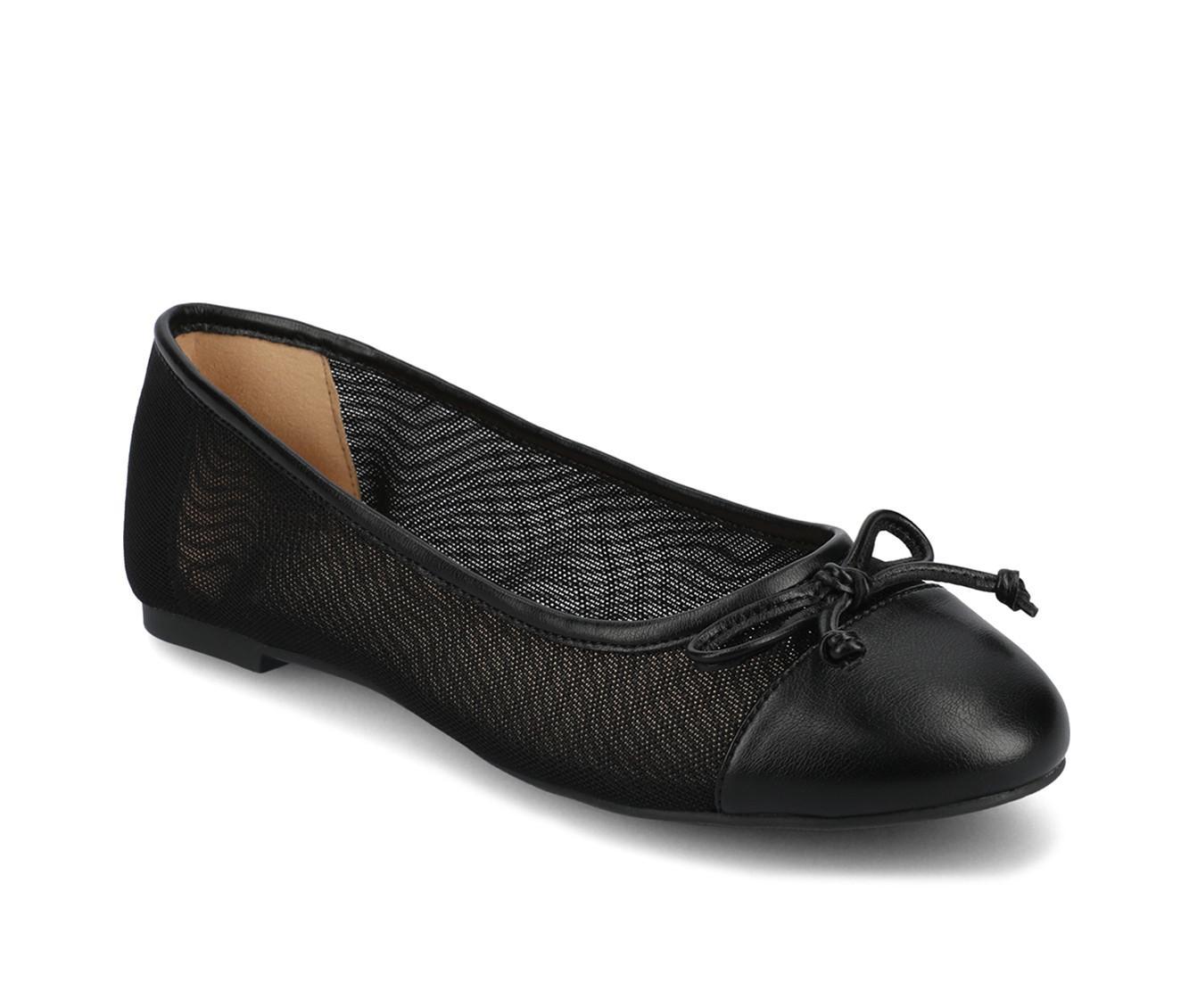 Women's Journee Collection Kaiah Flats Product Image