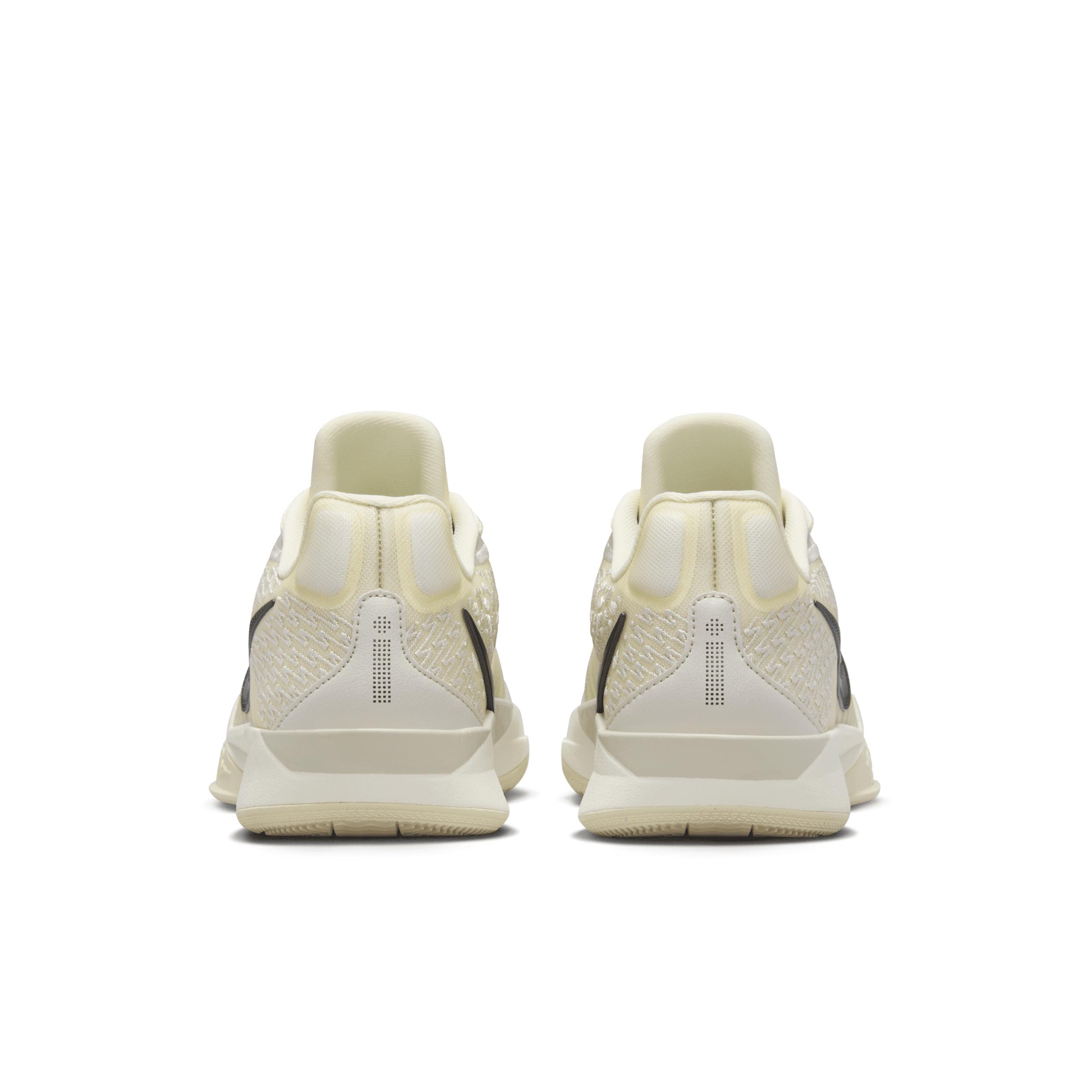 Sabrina 2 Basketball Shoes Product Image