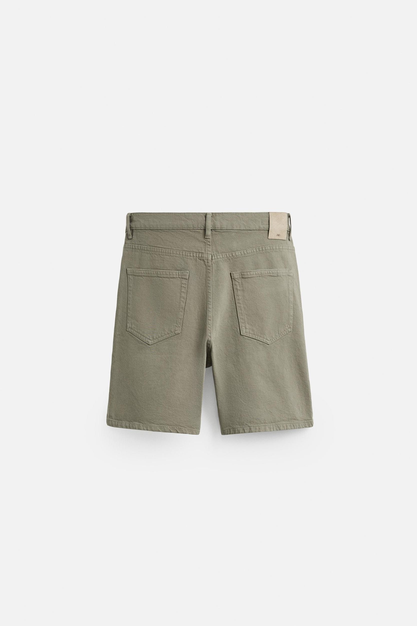 REGULAR FIT DENIM SHORTS Product Image