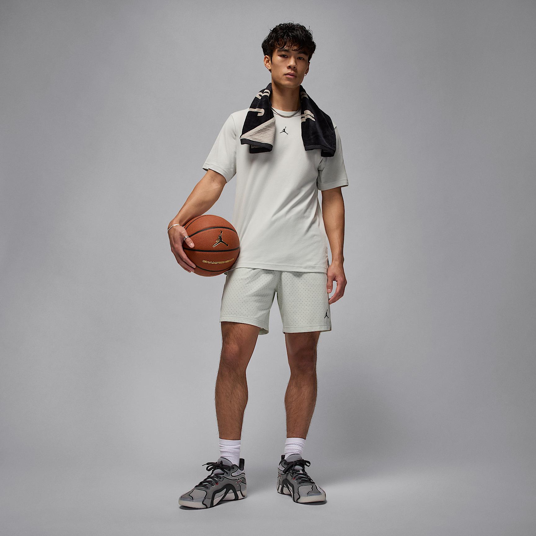 Mens Jordan Sport Dri-FIT Mesh Shorts | FN5816-034 Product Image