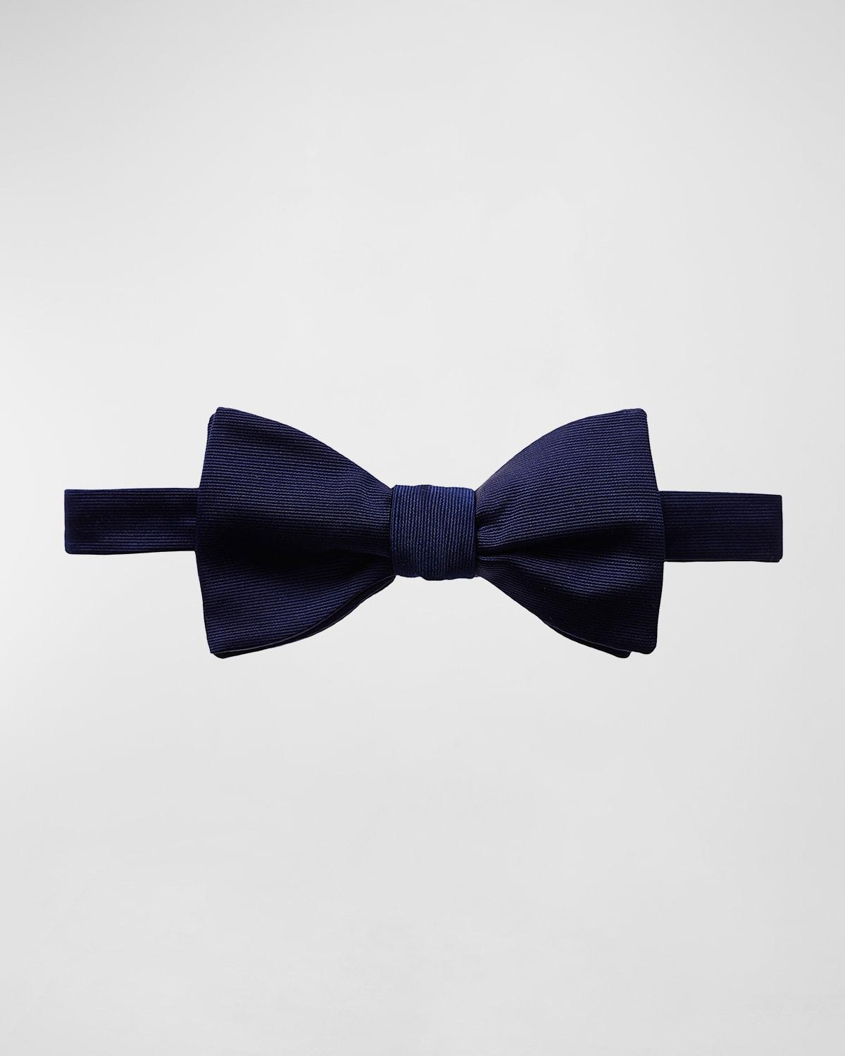 Mens Grosgrain Silk Pre-Tied Bow Tie Product Image