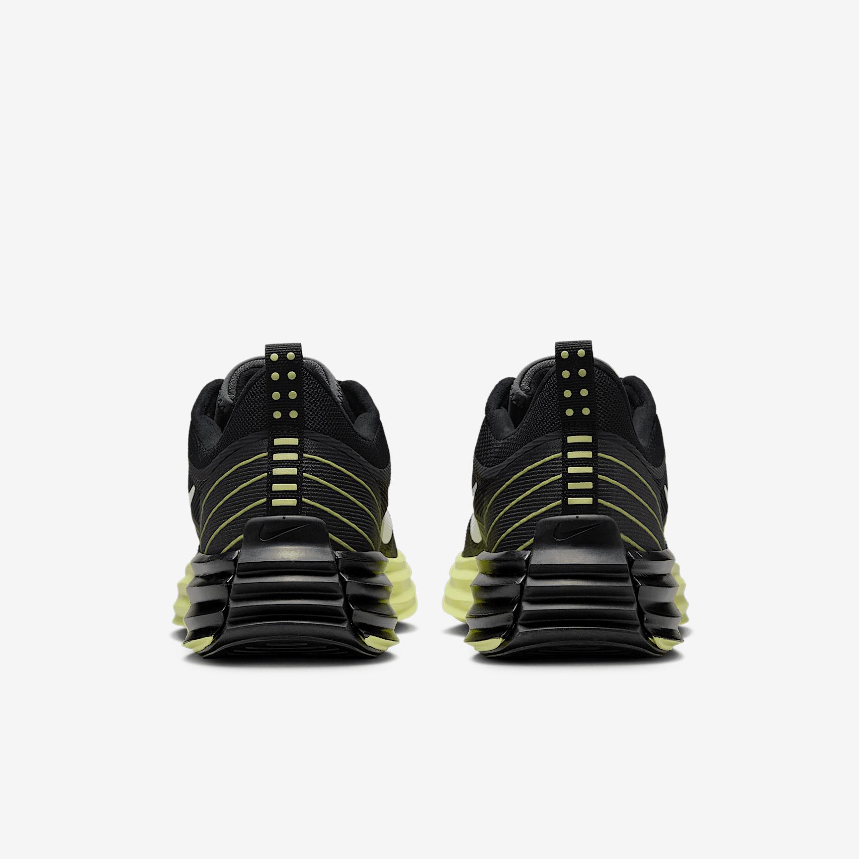 Nike Lunar Roam Men's Shoes Product Image