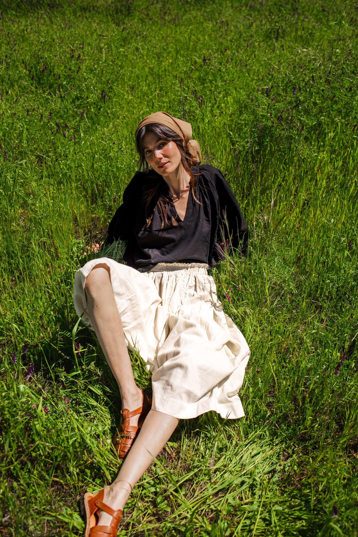 Off White Cotton Pleated Skirt Product Image