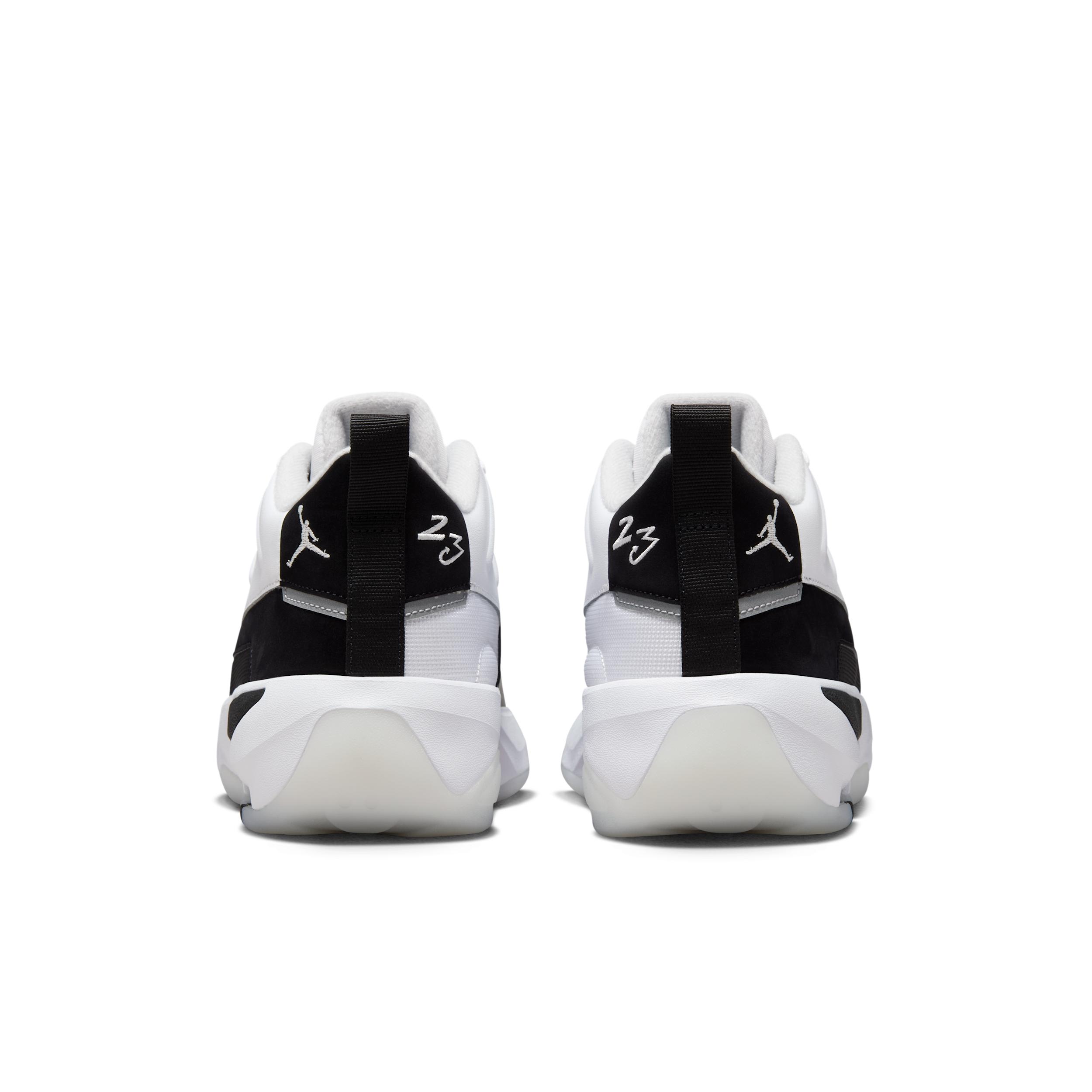 Men's Jordan Max Aura 7 Shoes Product Image