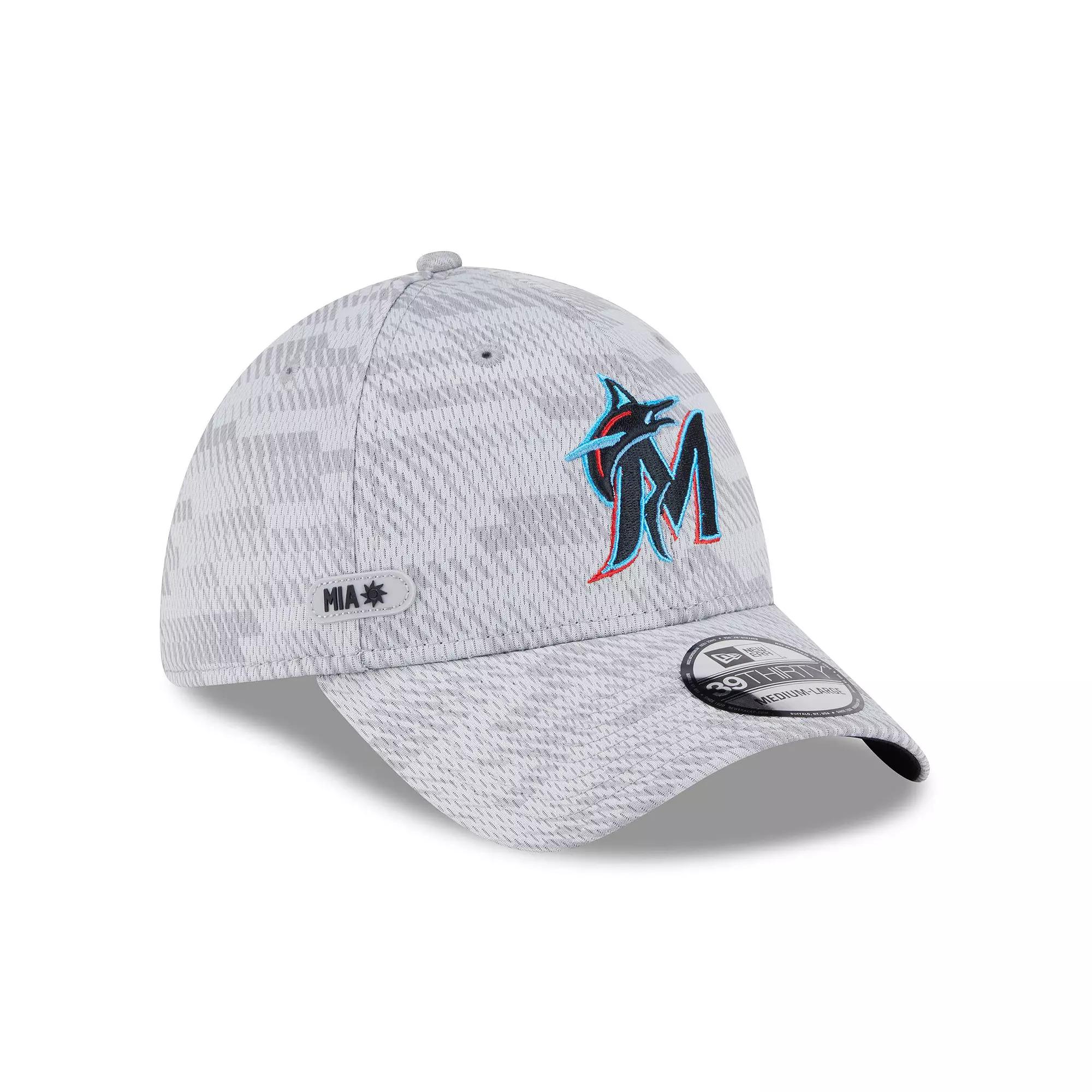 Men's New Era Gray Miami Marlins 2025 MLB Clubhouse 39THIRTY Flex Hat,  Product Image