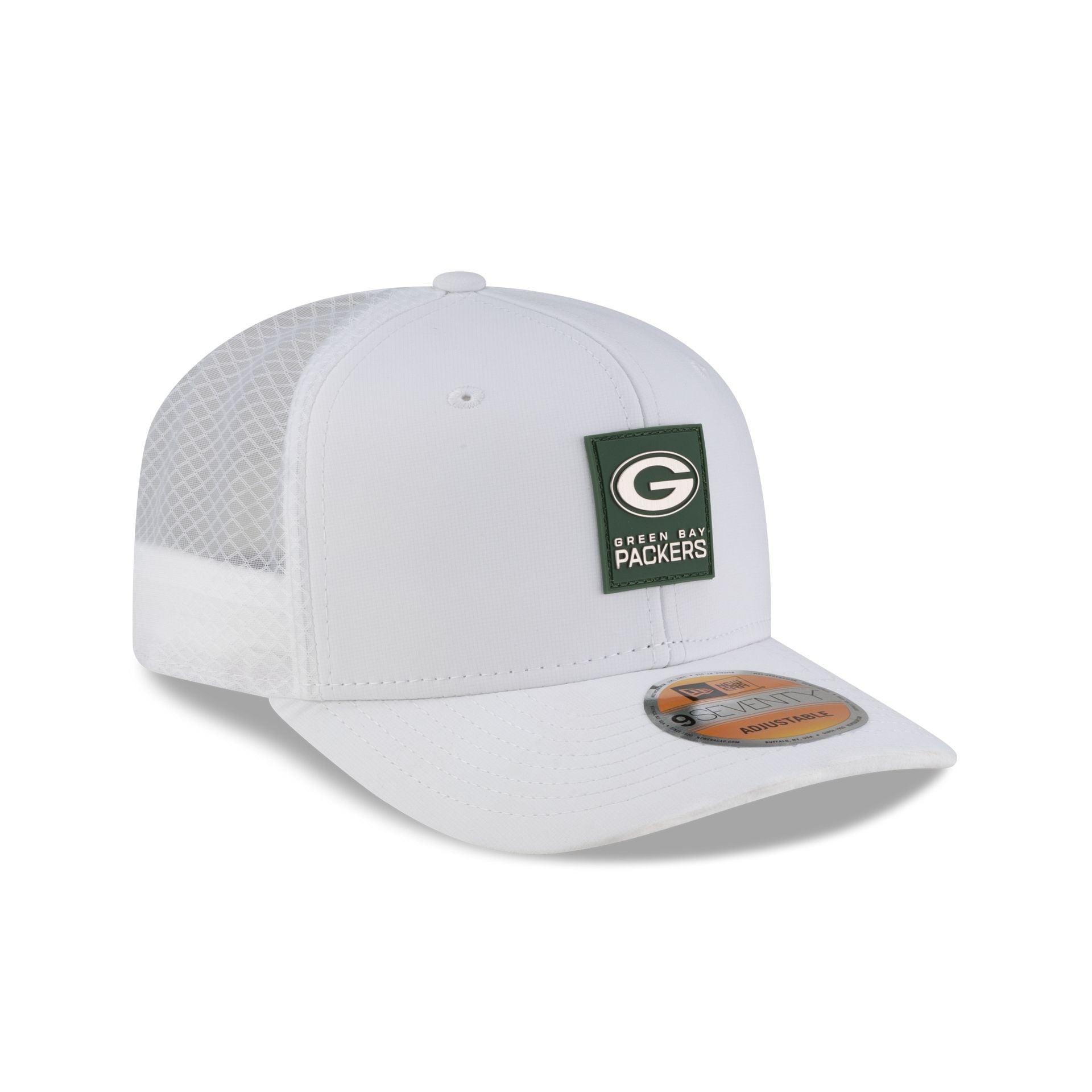 Green Bay Packers 2025 Sideline Hot Weather White 9SEVENTY Trucker Hat Male Product Image