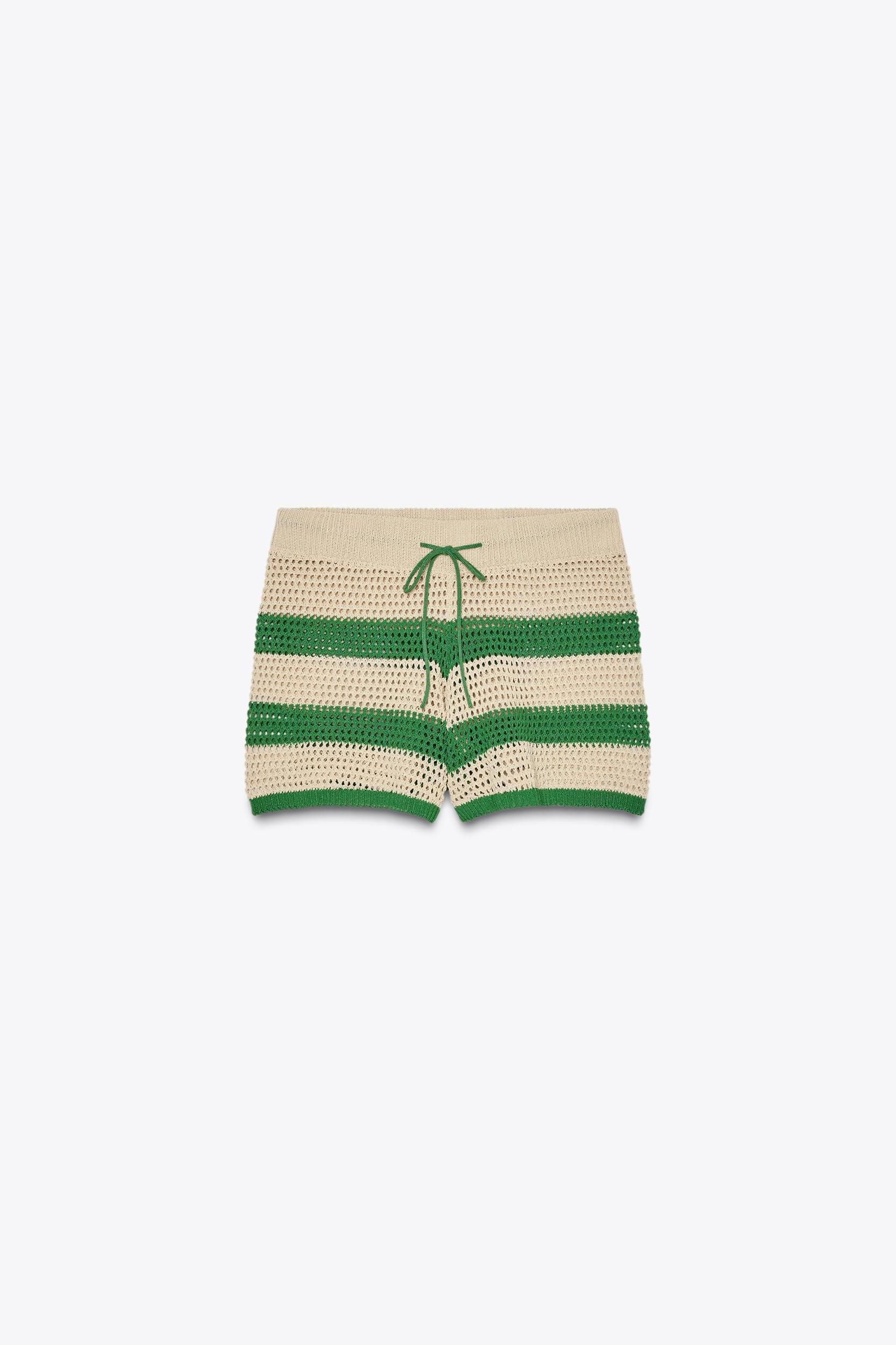 KNIT SHORTS Product Image