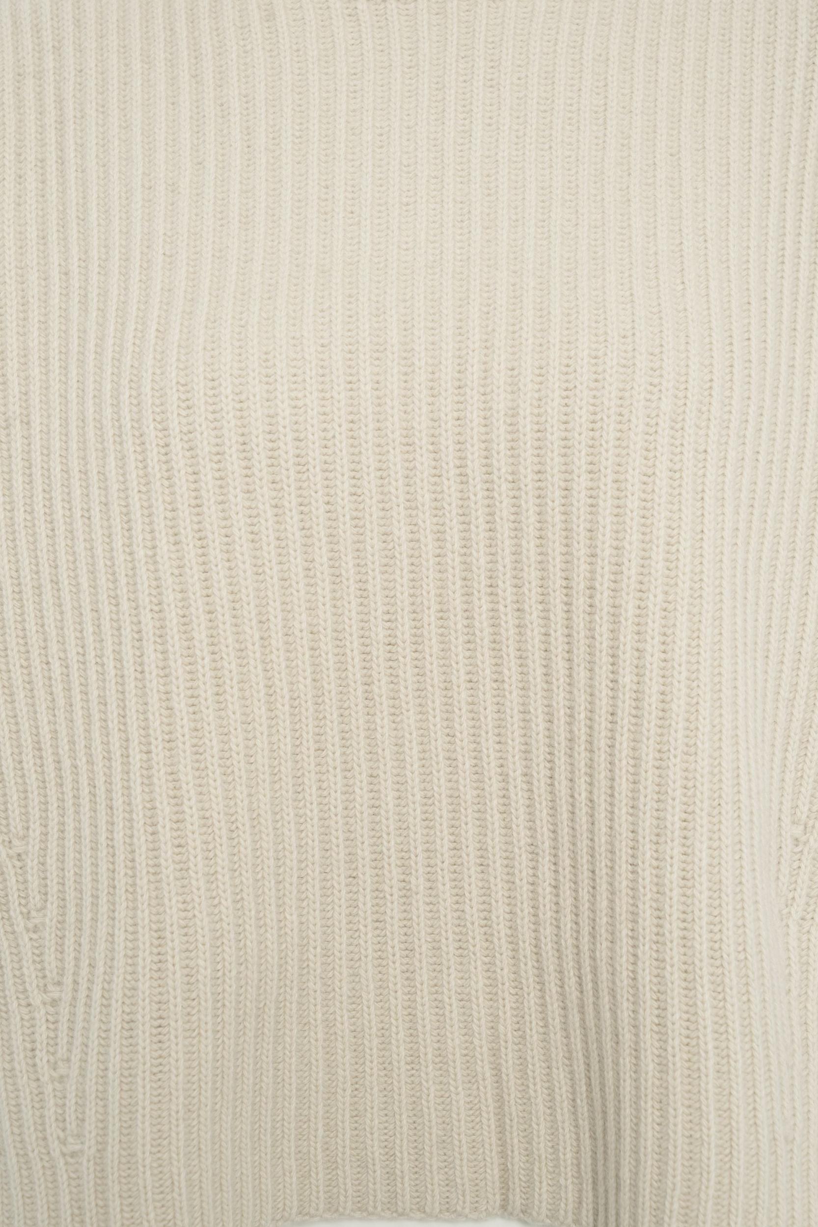 Wool turtleneck sweater Product Image
