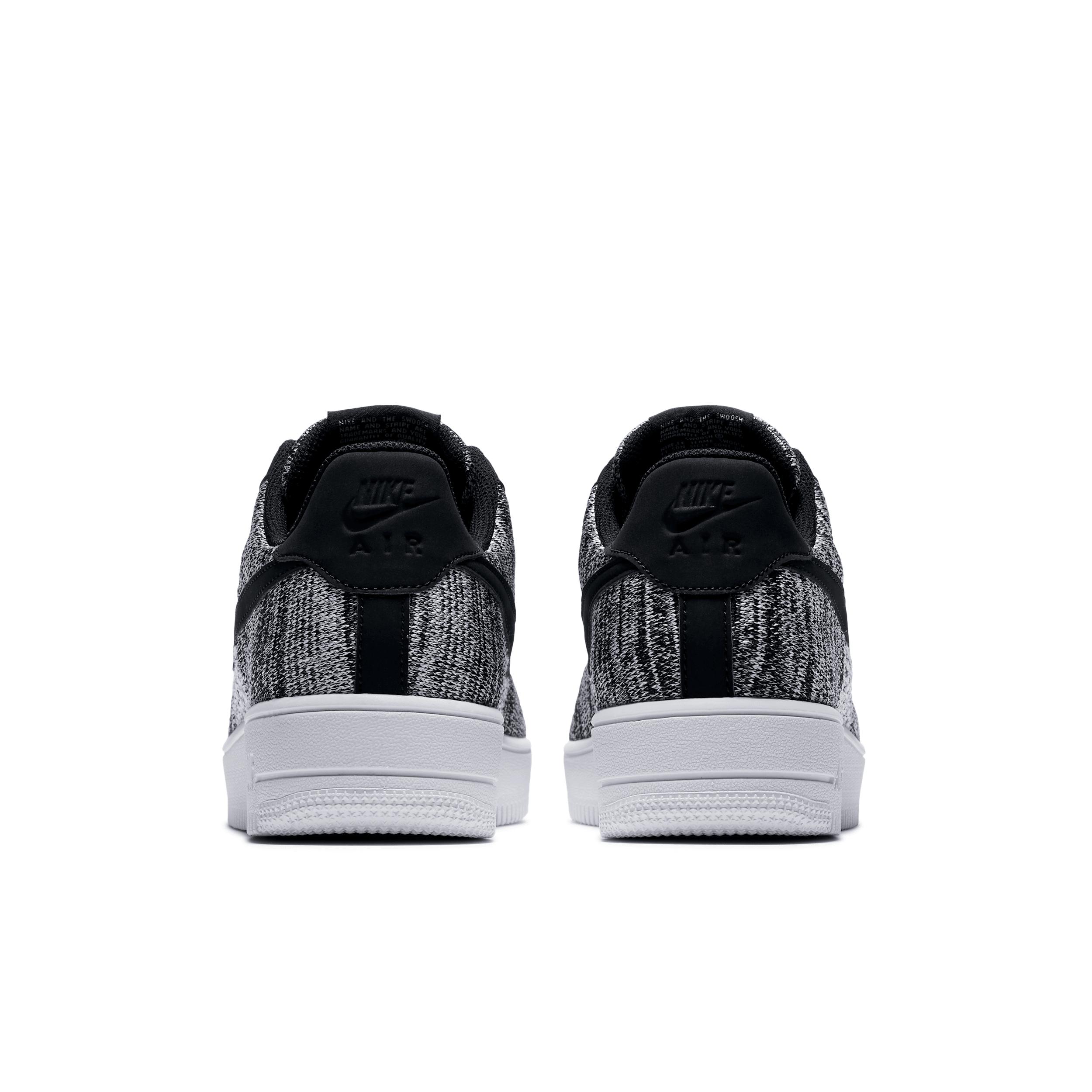 Nike Men's Air Force 1 Flyknit 2.0 Shoes Product Image