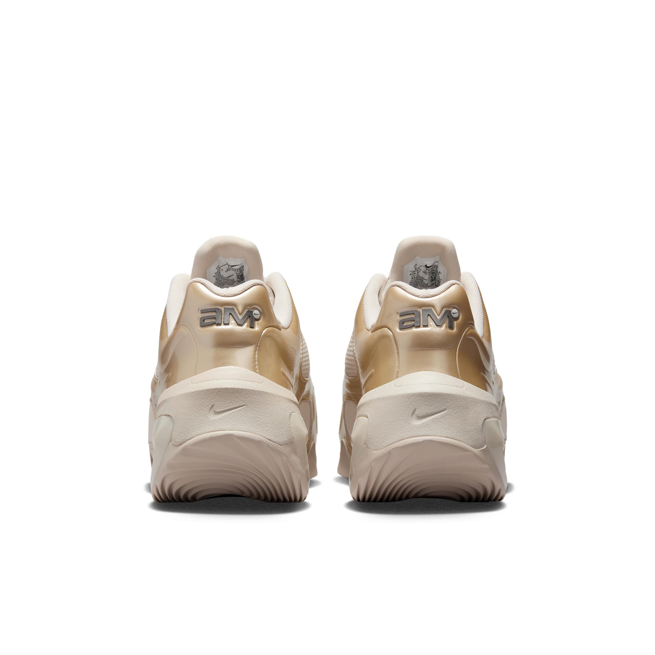 Nike Women's Air Max Muse Shoes Product Image