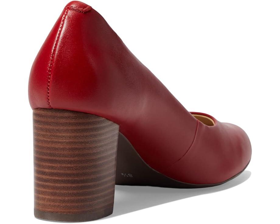 Women's Marc Joseph New York Midtown Pump Product Image