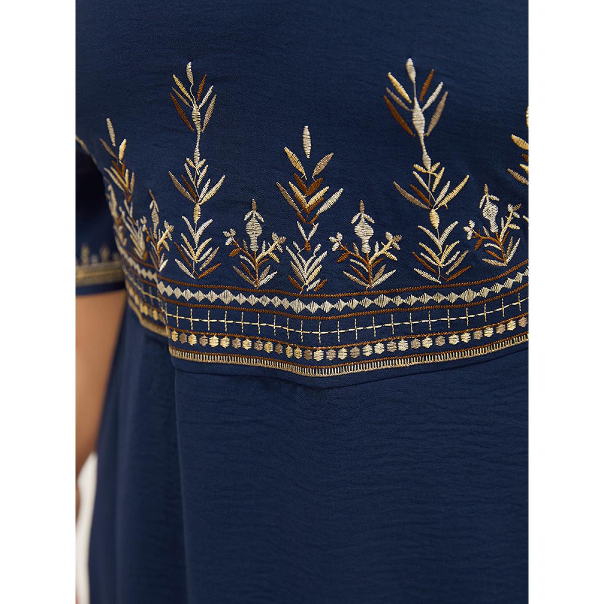 Plus Size Plant Embroidered Pocket Ruffle Sleeve Knee Dress Navy Women Vacation Embroidered Round Neck Short sleeve Curvy Knee Dress BloomChic 12/L Product Image