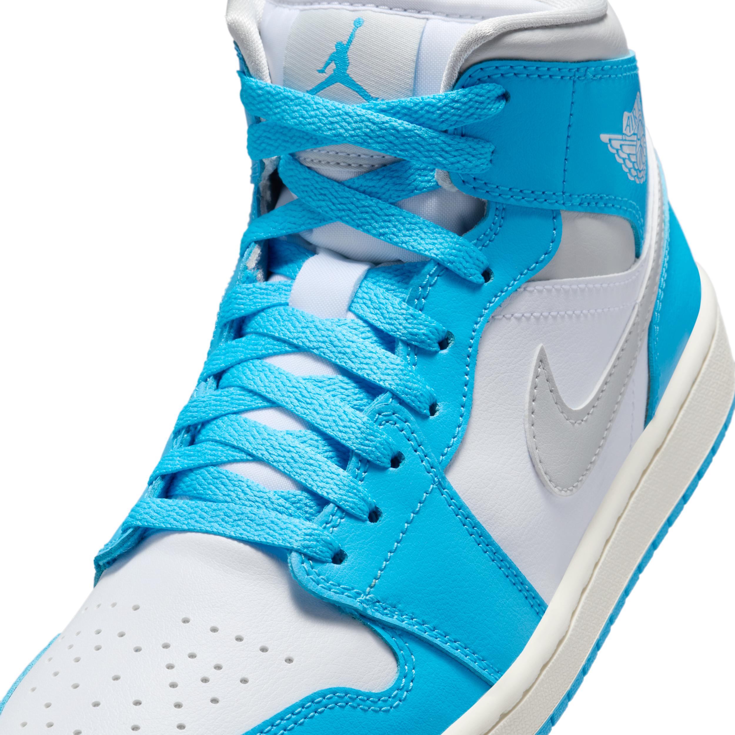 Jordan Womens Jordan AJ 1 Mid - Womens Basketball Shoes Blue/Grey Product Image