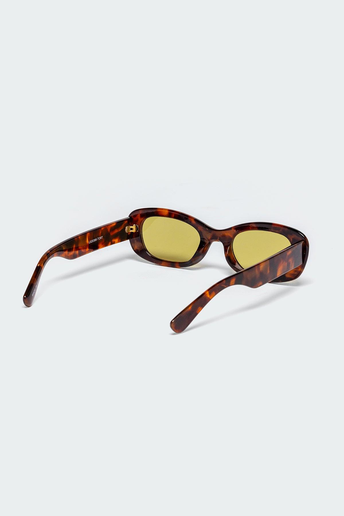 Juna Square Sunglasses Product Image
