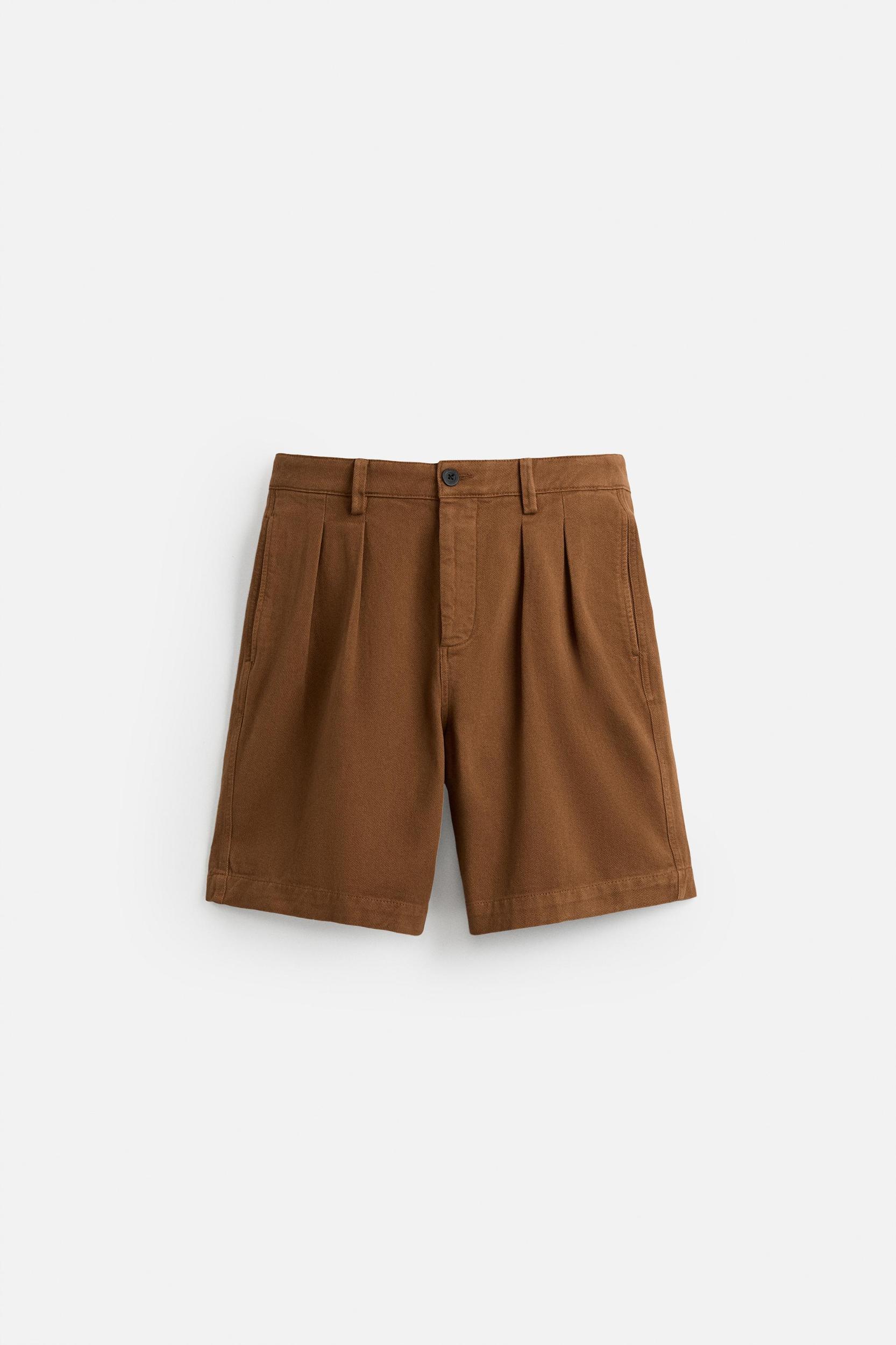 RELAXED FIT PLEATED BERMUDA SHORTS Product Image
