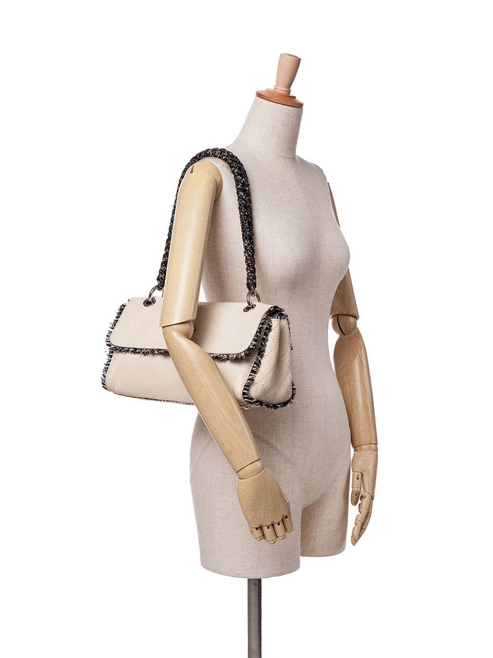 2009-2010 Lambskin Tweedy Flap shoulder bag Product Image